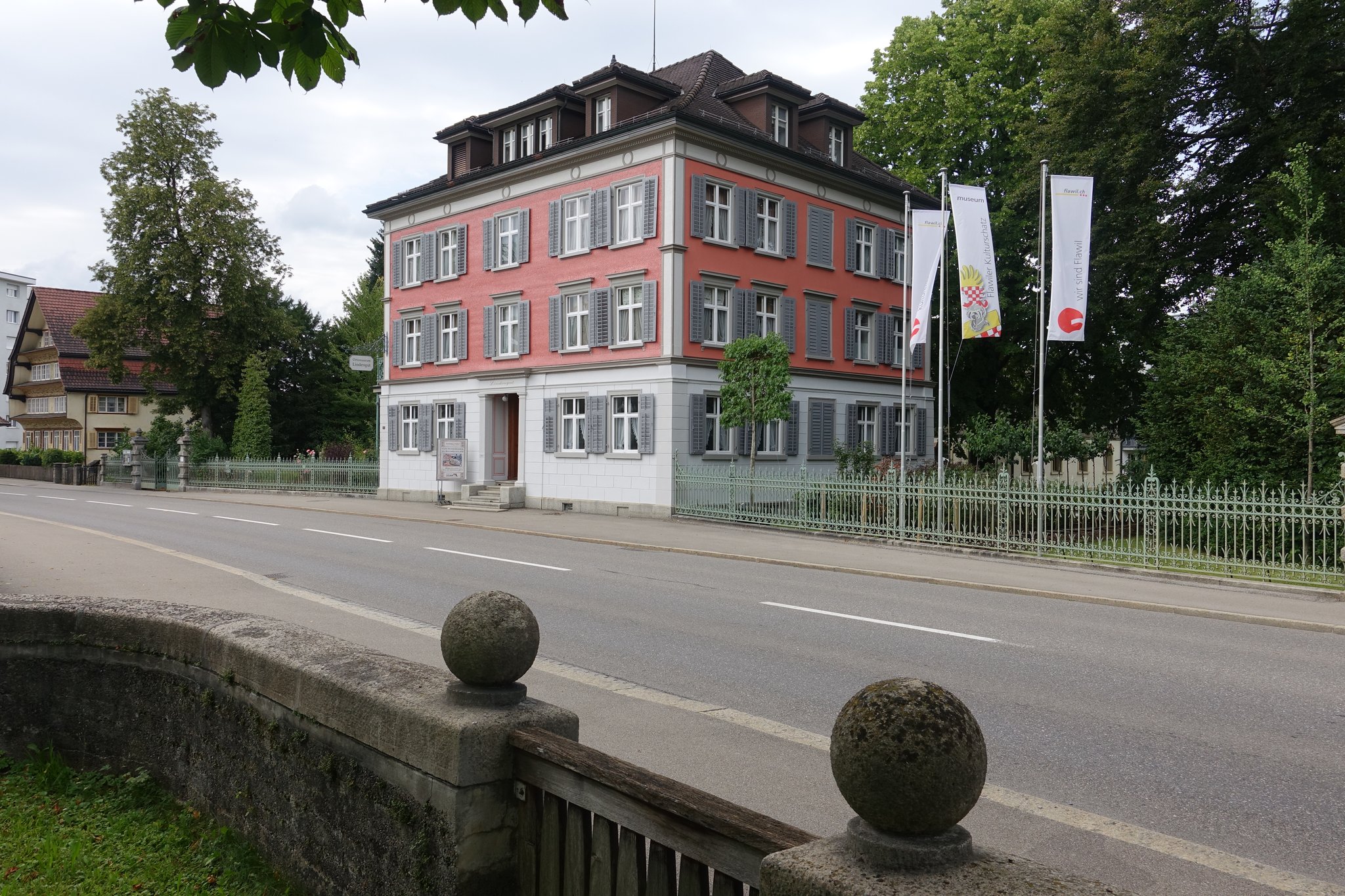 Das Lindengut - Fabrikantenvilla an der St.Gallerstrasse