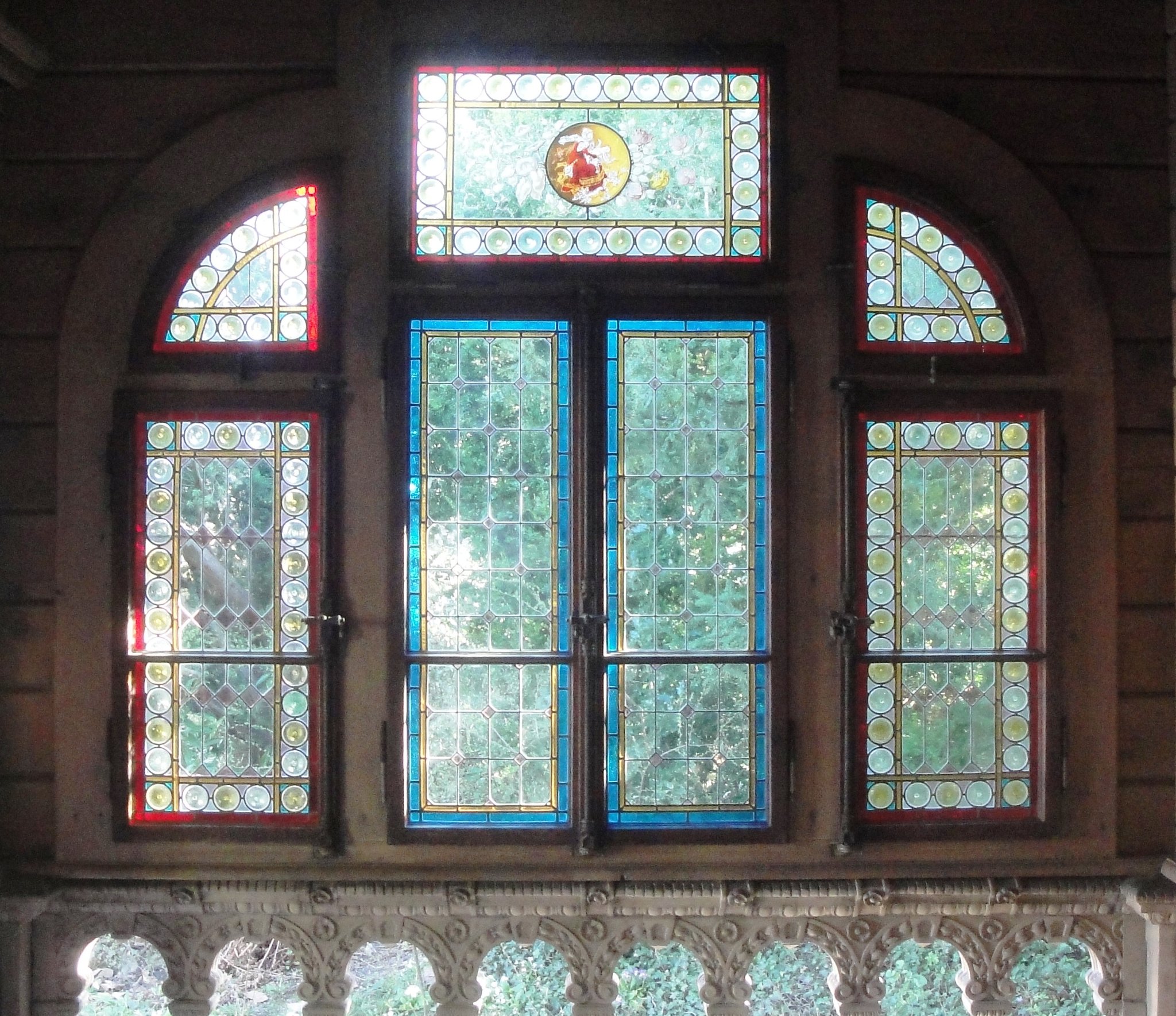 Fensterfront des Chalets von innen