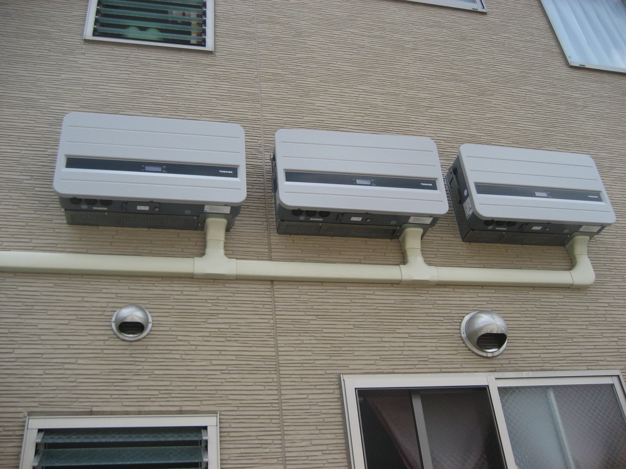 配線も見栄え良く