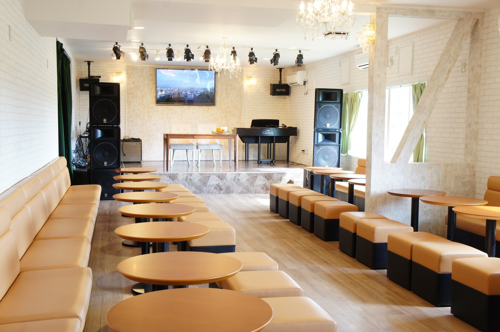 パーティールーム「ポルト」（〜80名）