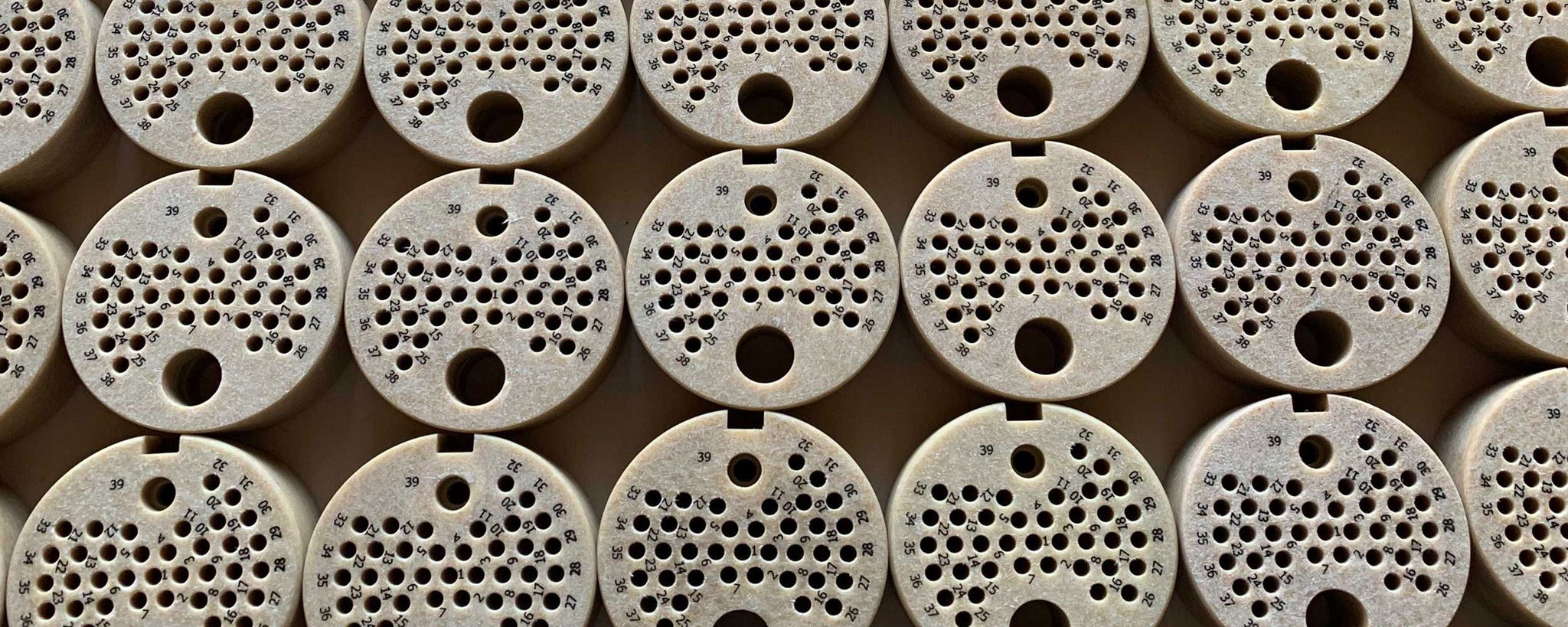 Tampondruck auf Kunststoff, Keramik und anderen Materialien