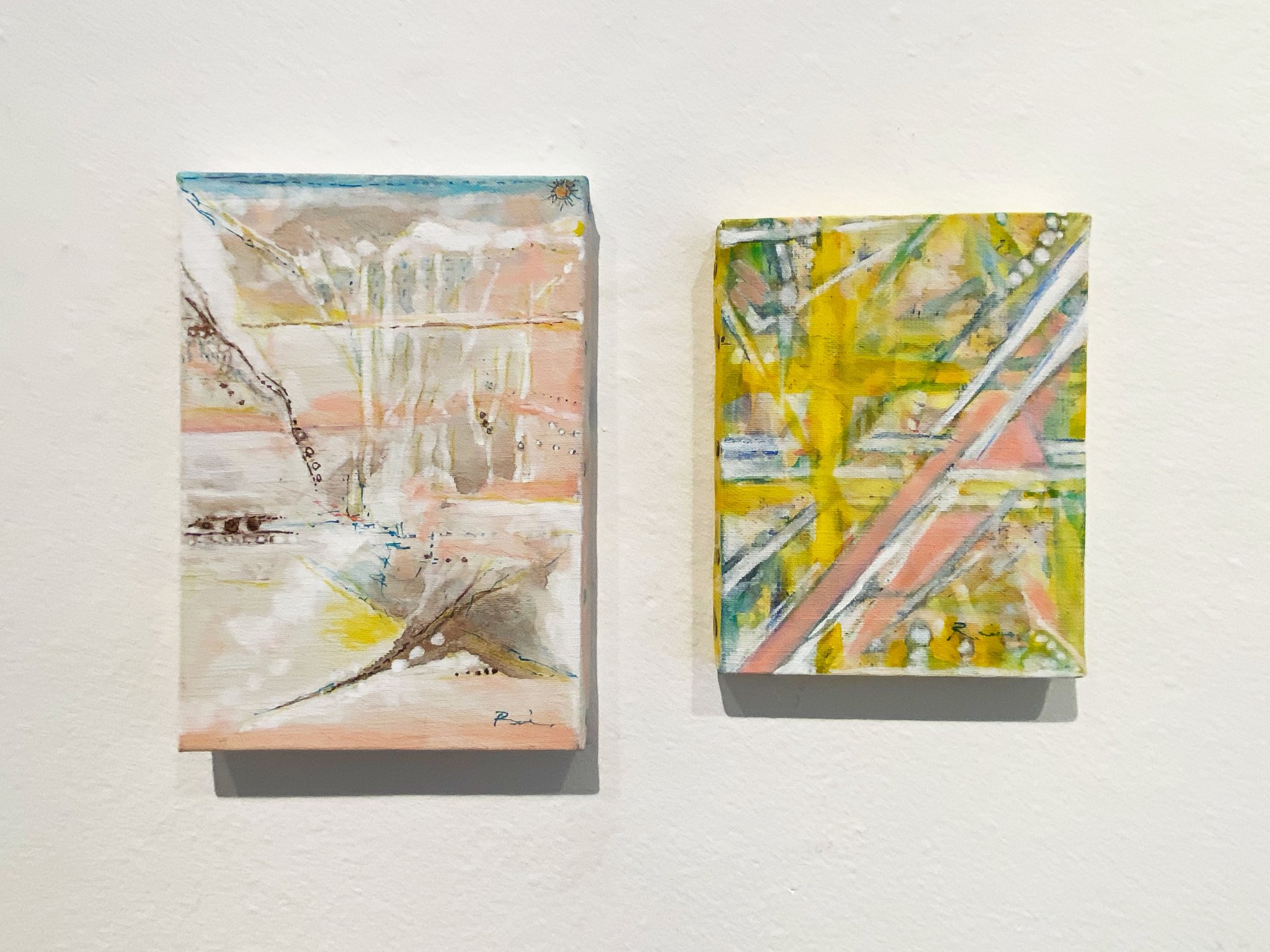 小堀令子　左：日の出　右：光よ！