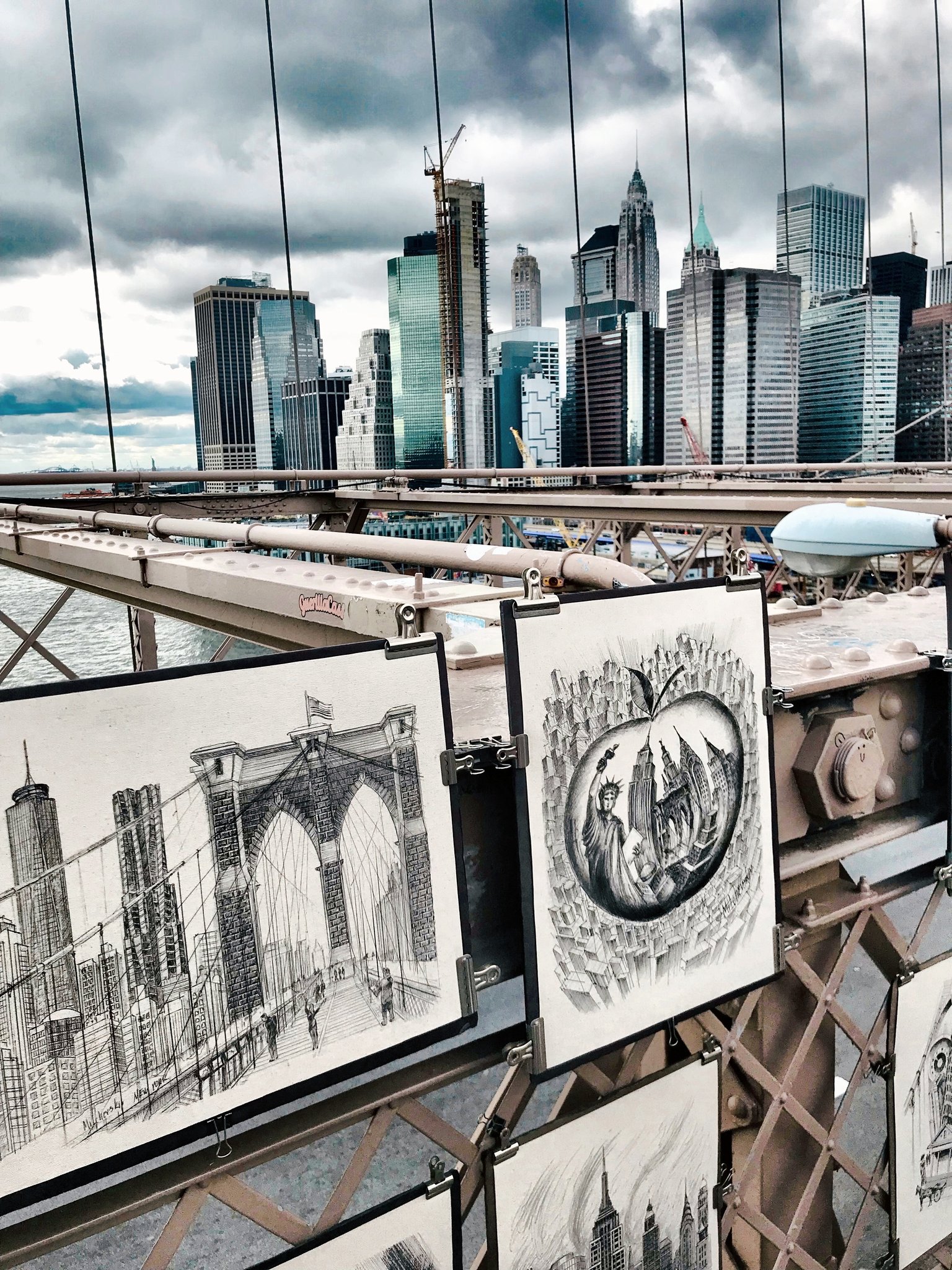 Straßenkünster auf der Brooklyn Bridge