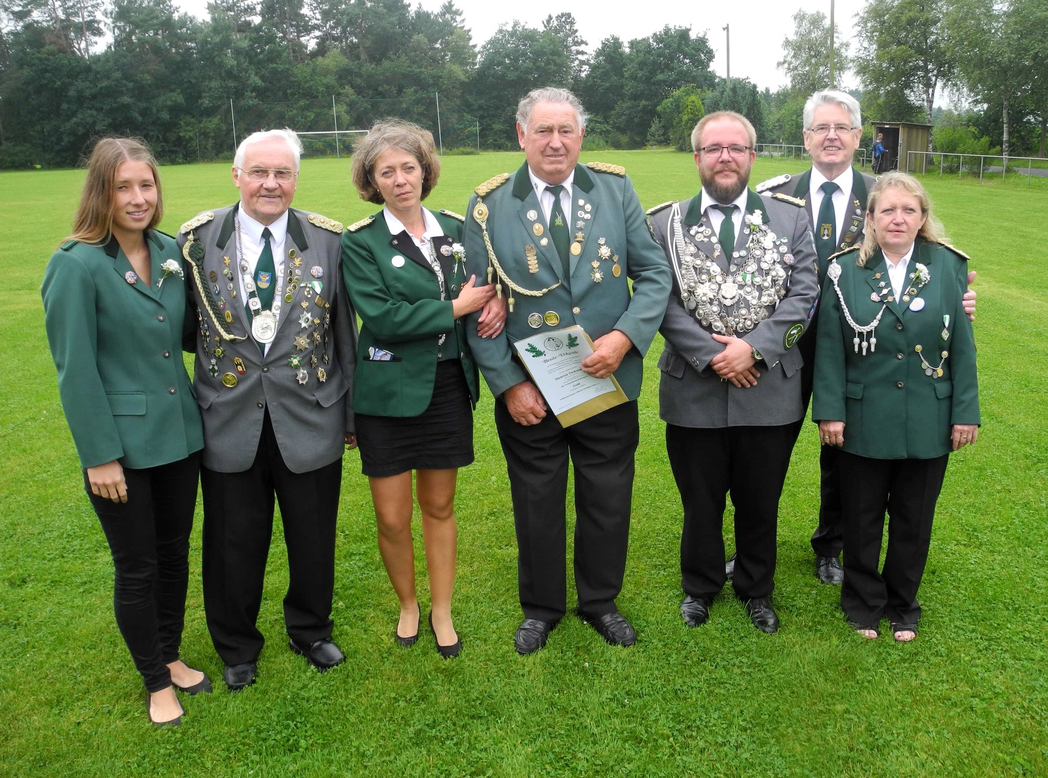 Gruppenaufnahme zum Ersten..... Foto: Bauer