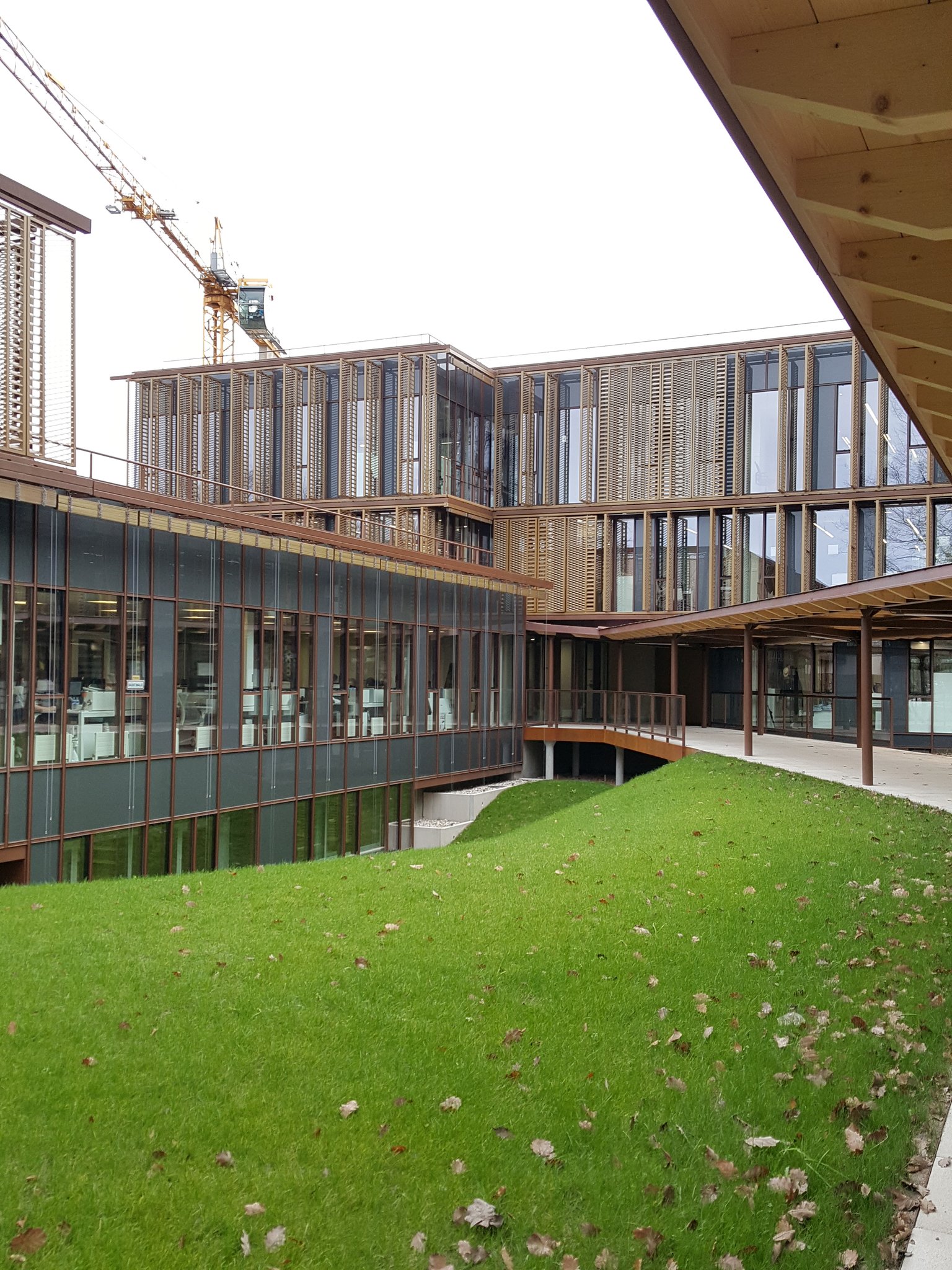 Siège social de Thelem Assurances, Checy