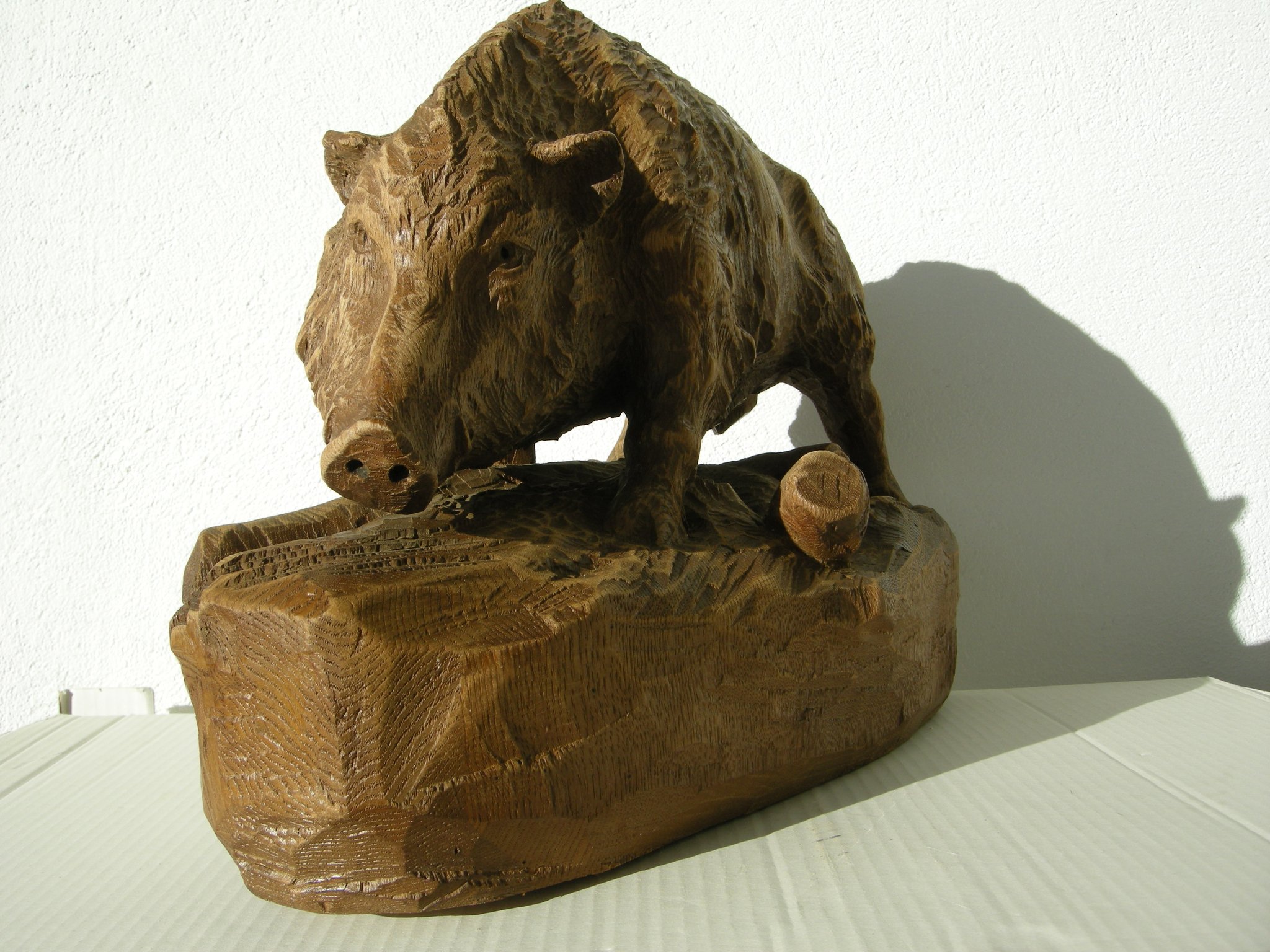 Wildschwein Holzskulptur