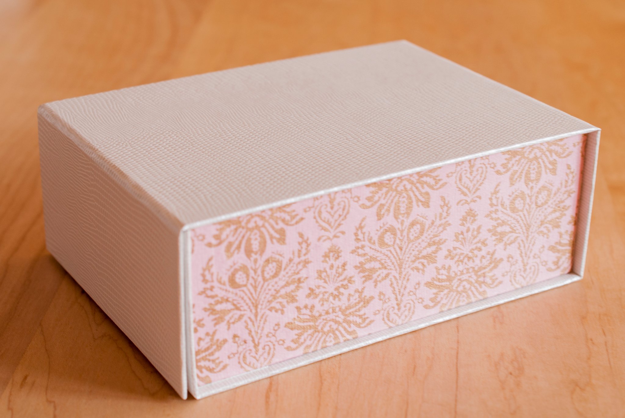 201804 boxes: Postcard(KG) Storage Boxes with magnets. 19 boxes all hand made, 3 of them are special boxes with curved edges. Fleur*Fleur*