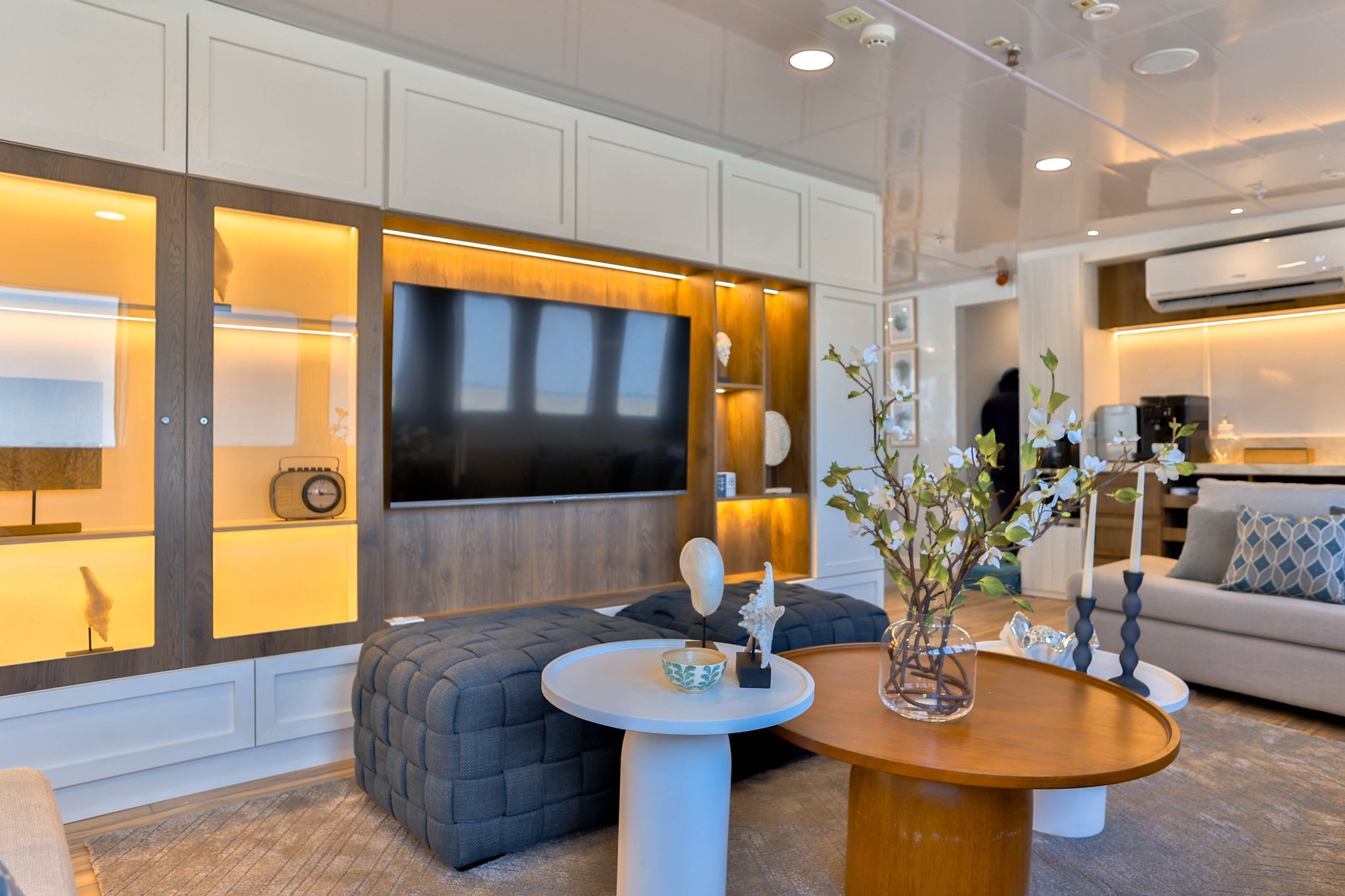 Tv in the Lounge Area