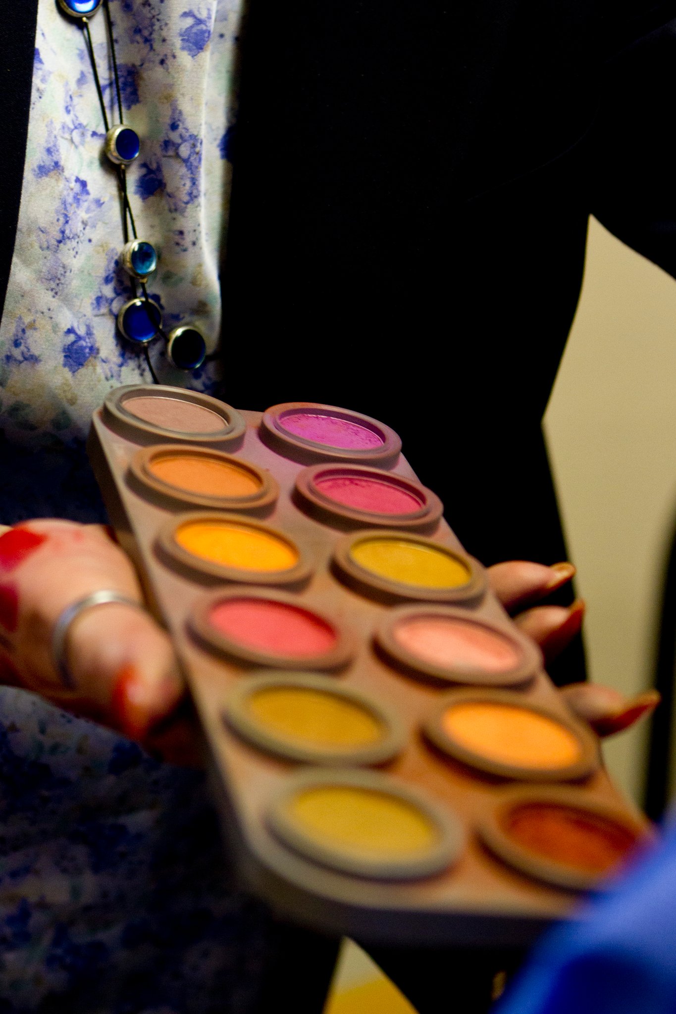 Hint der den Kulissen