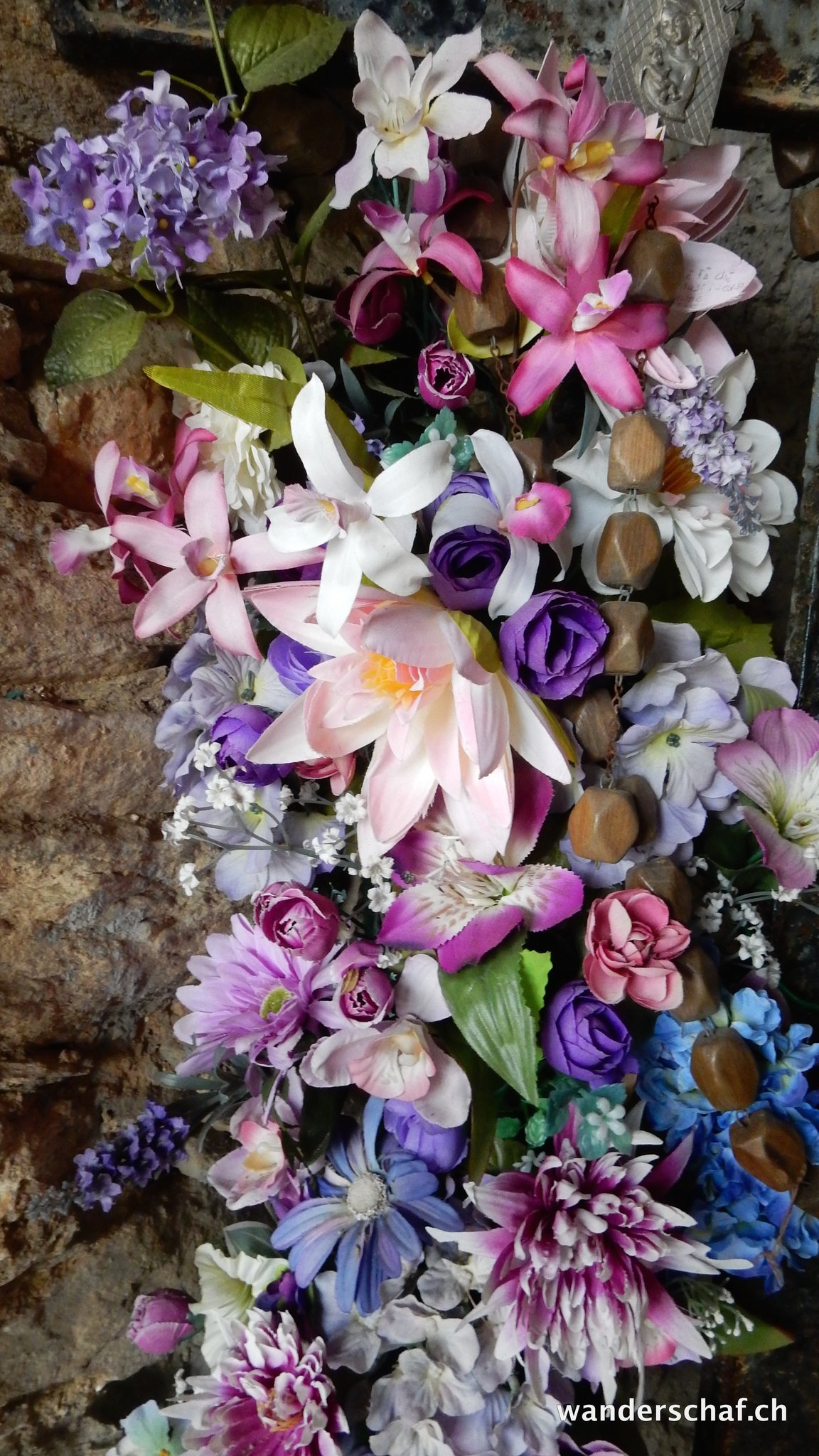 Blumenpracht bei der Cappella Fina