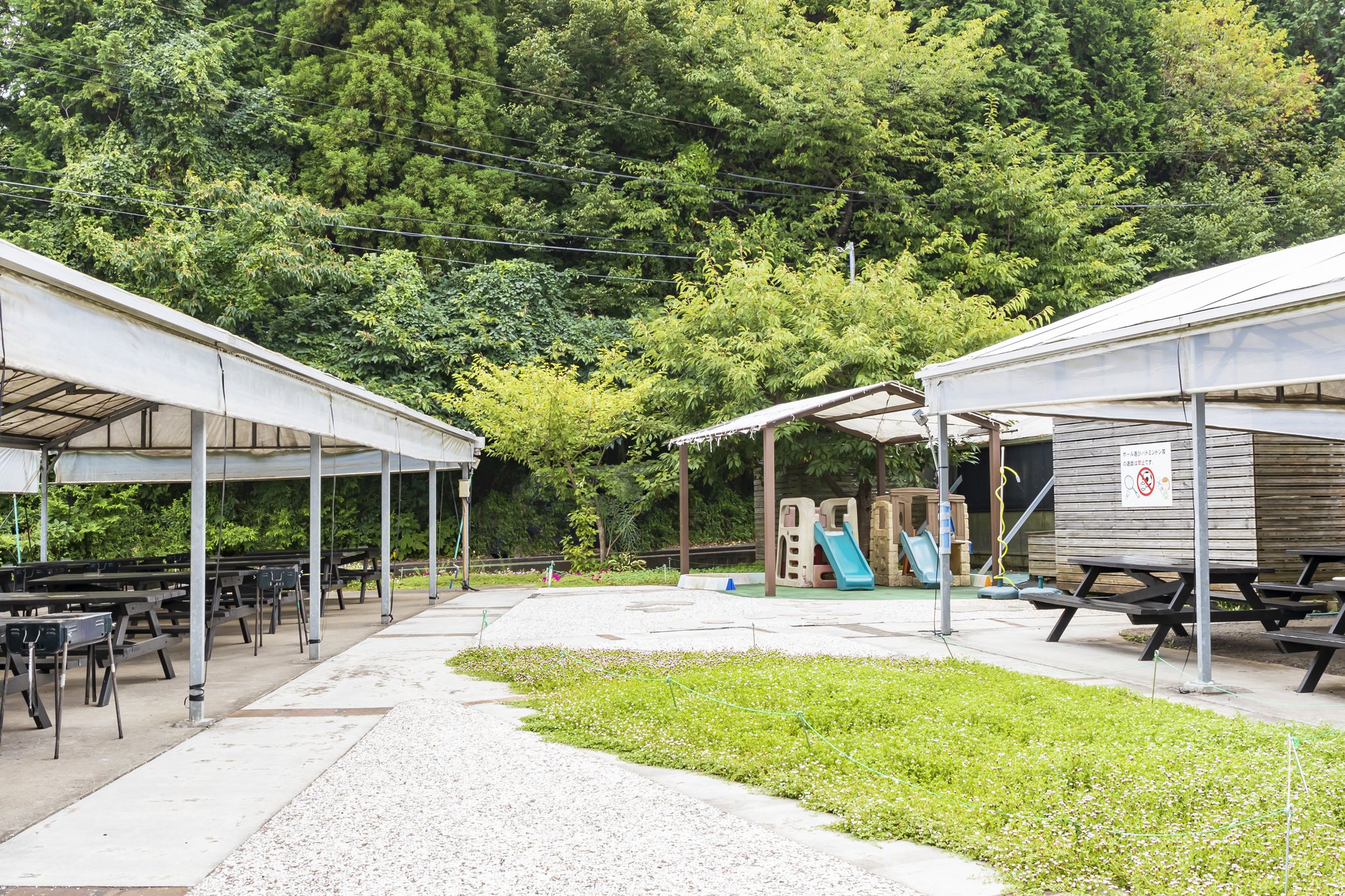 お客様がセルフで楽しむバーベキュー場です。