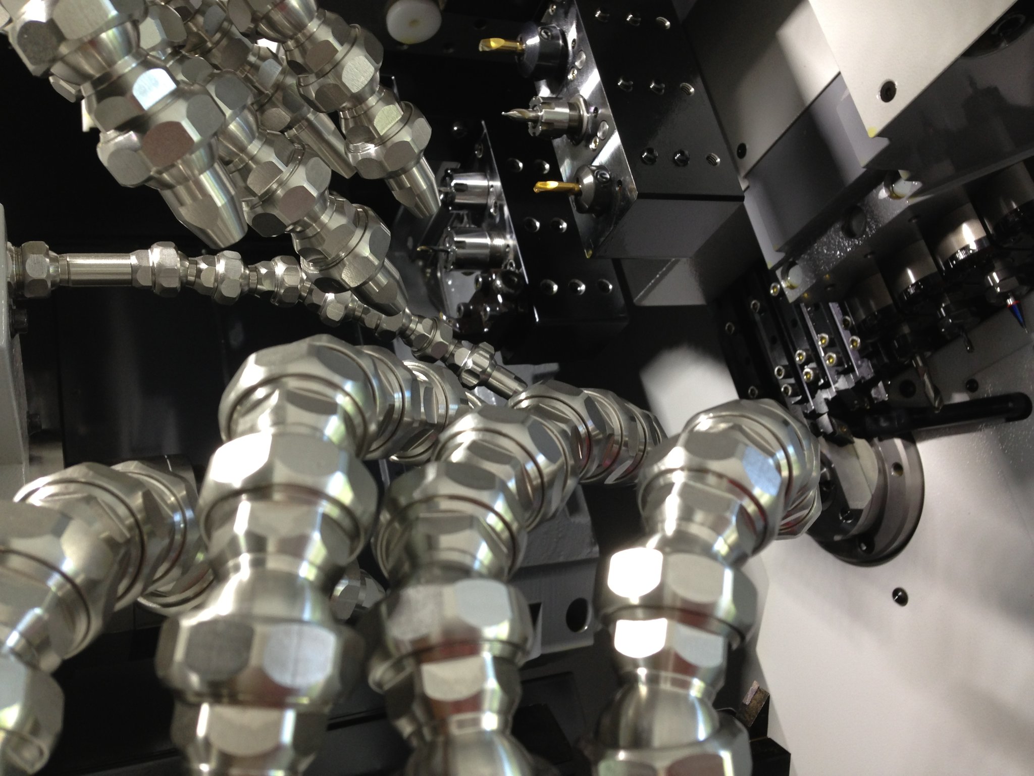 Hirt-Line Stable machine cooling