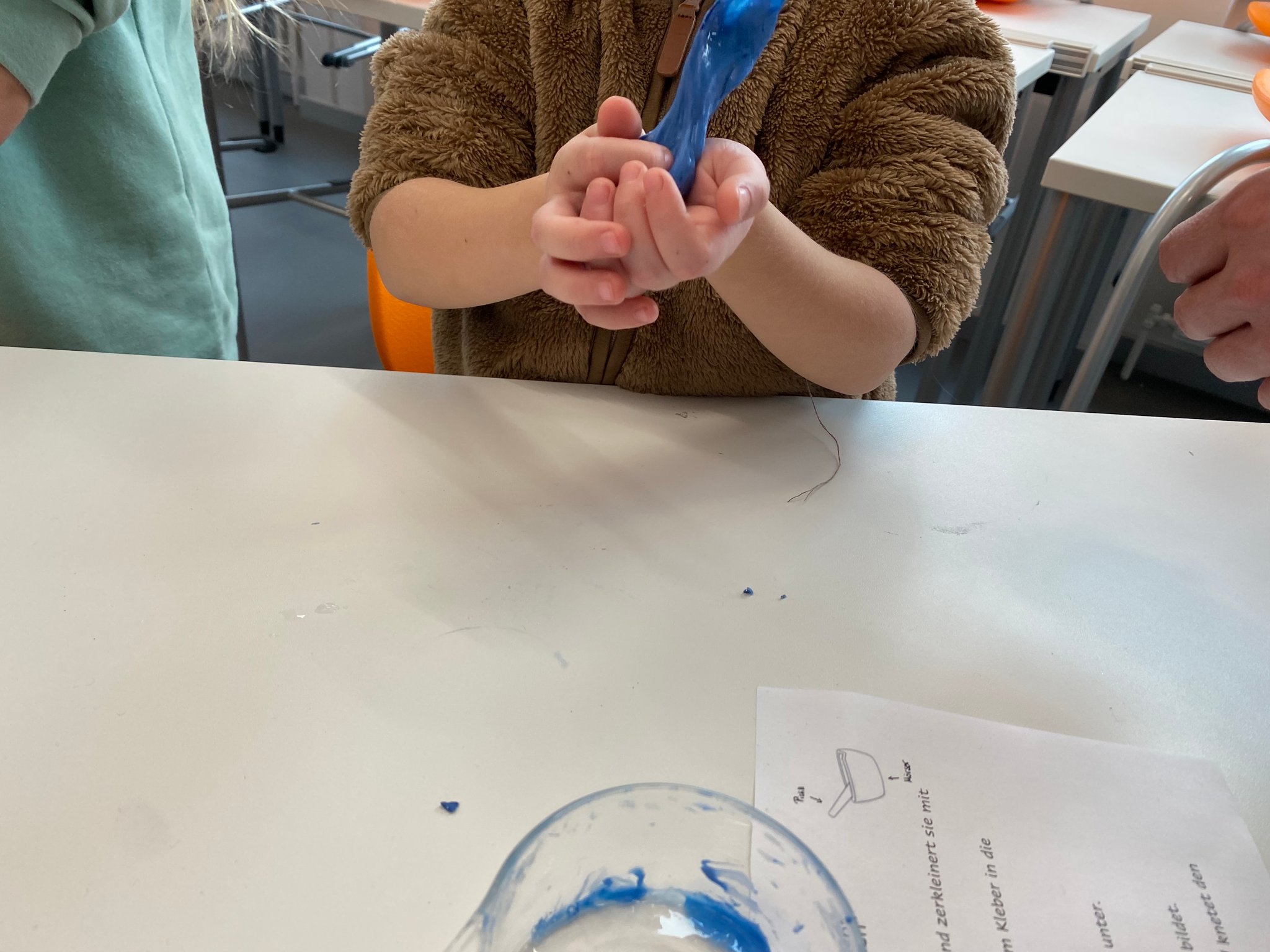 Außerdem wurde Schleim hergestellt.