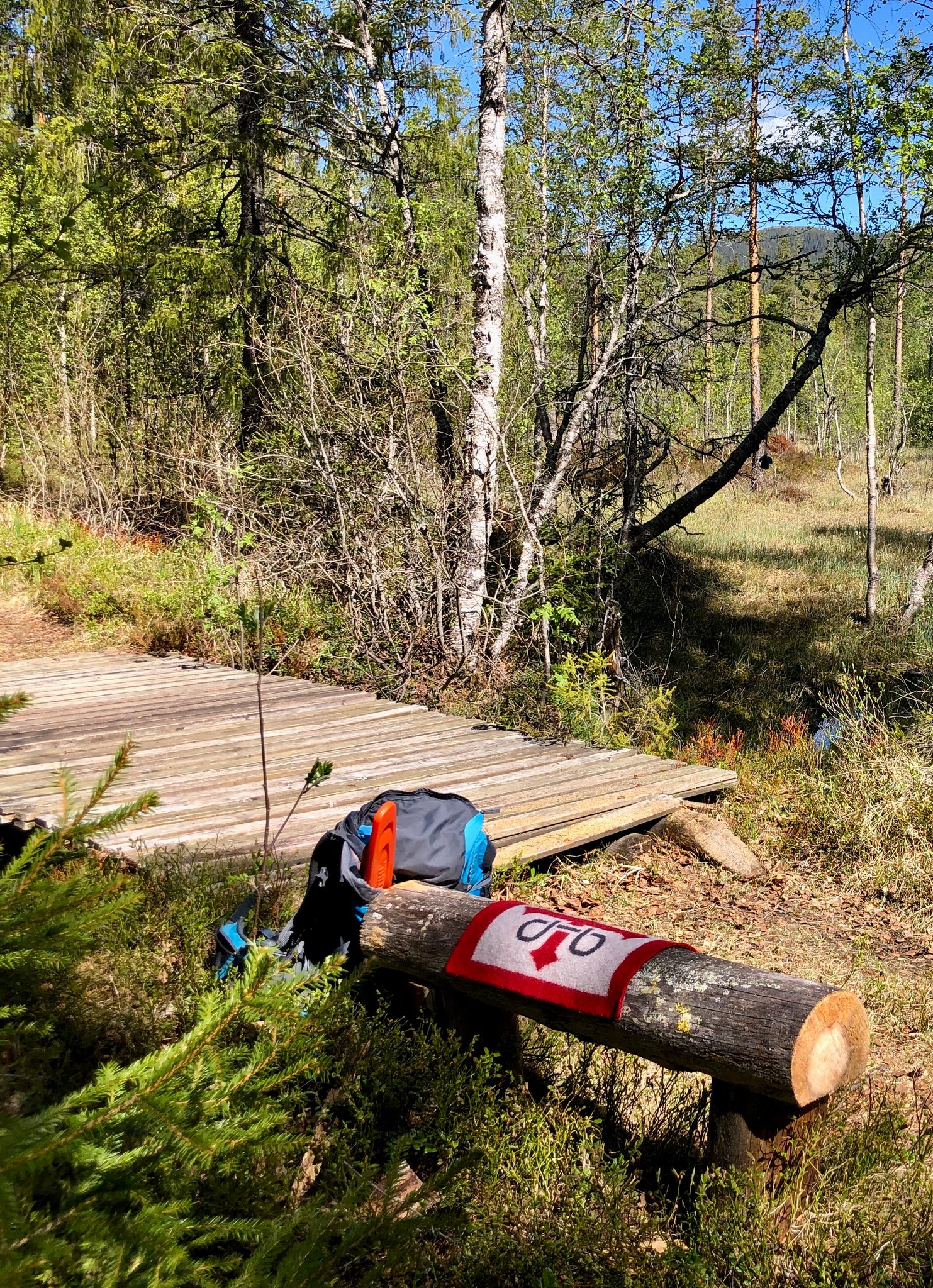 enkelte hvilemuligheter langs stien