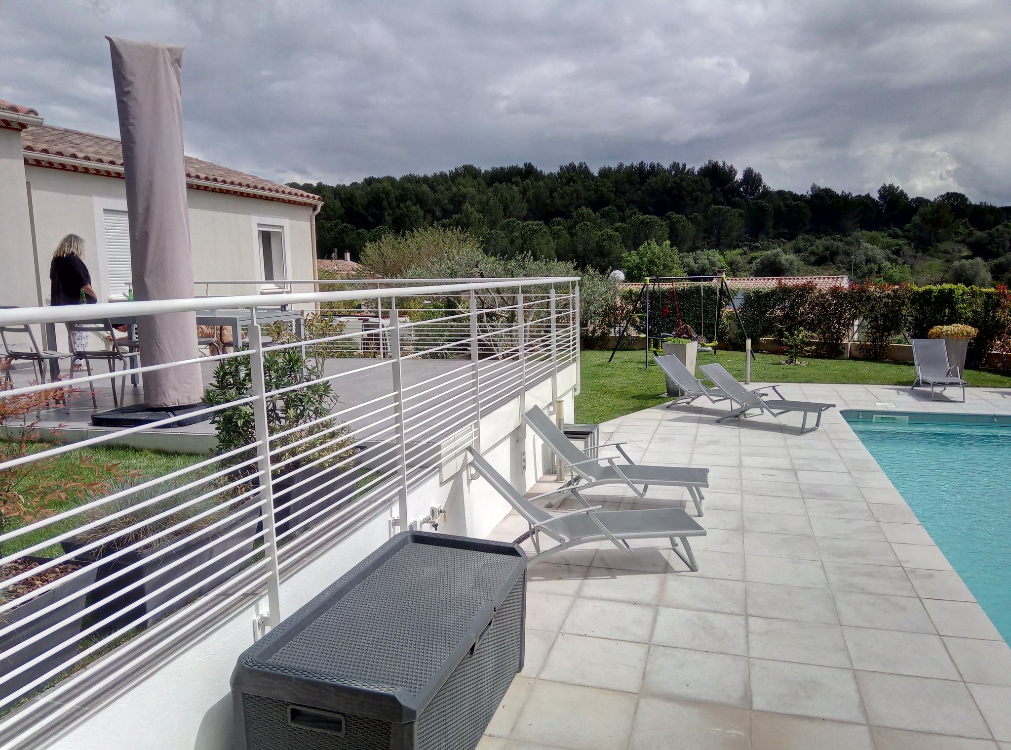 Garde corps de terrasse thermo-laqué. Nîmes, Gard (30) Métalu d'oc