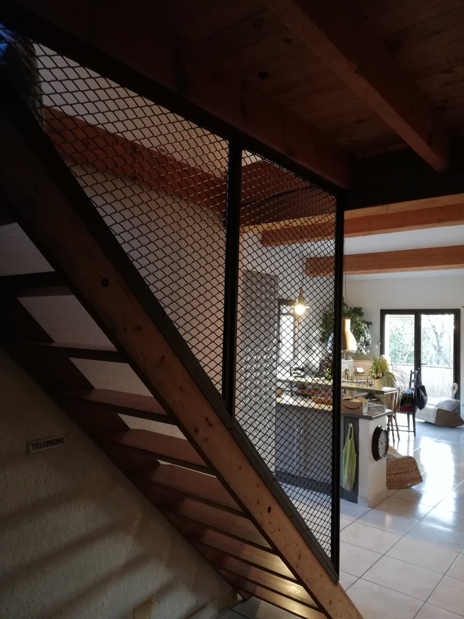 Rampe et garde-corps en métal déployé, Finition noir 2100 sablé. Junas, Gard (30) Métalu d'Oc