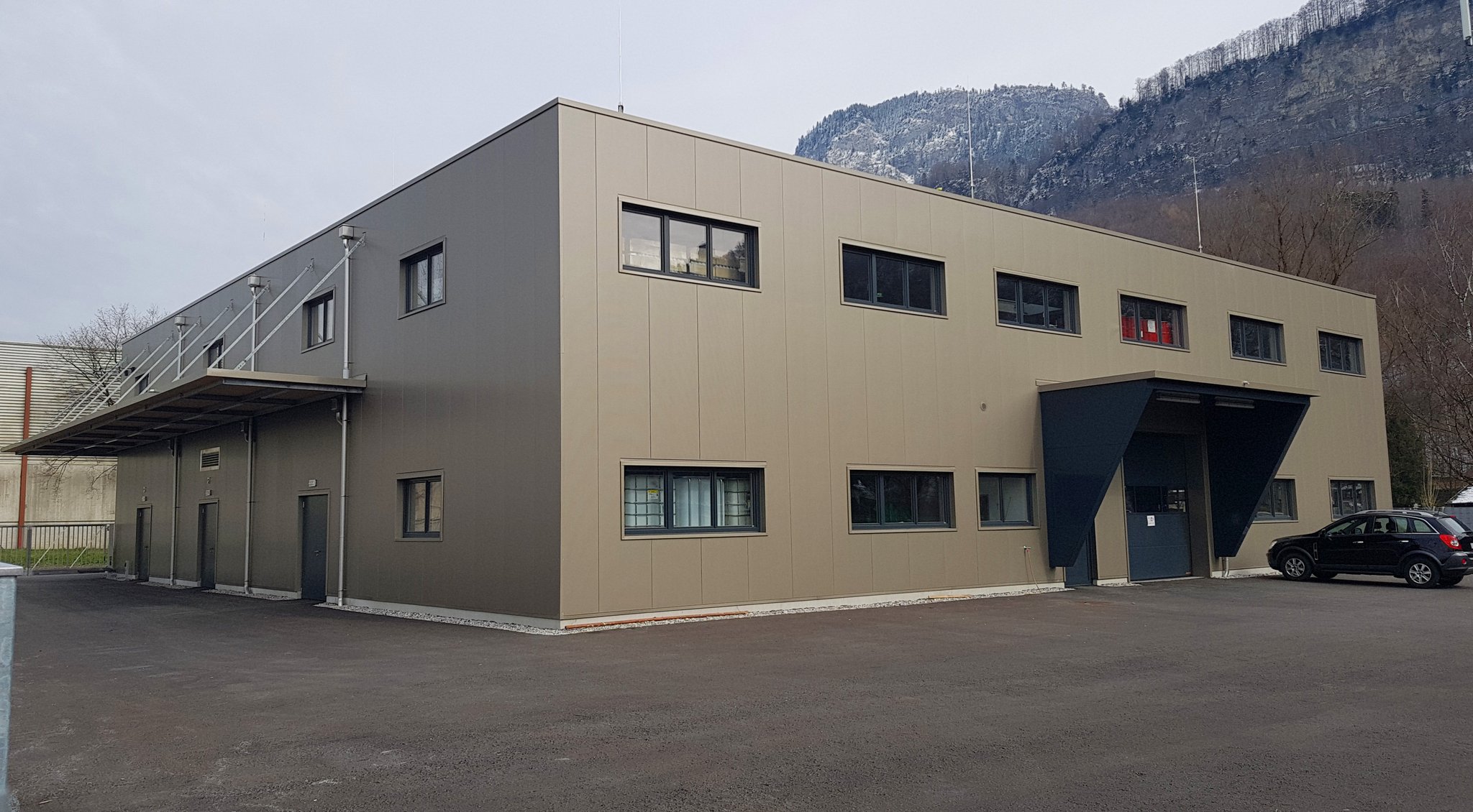 Betriebsgebäude Tevier