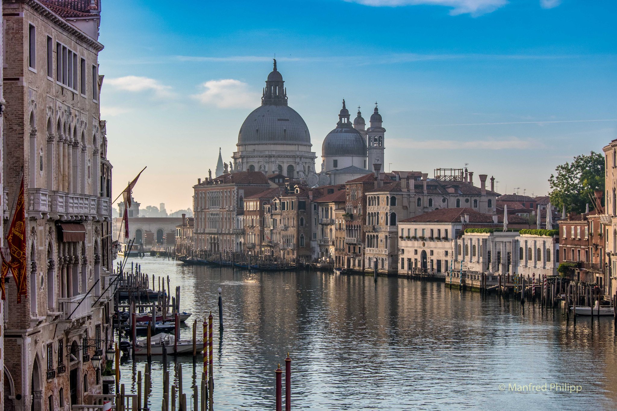 Verlassener Canale Grande in Venedig während der Pandemie, Italien