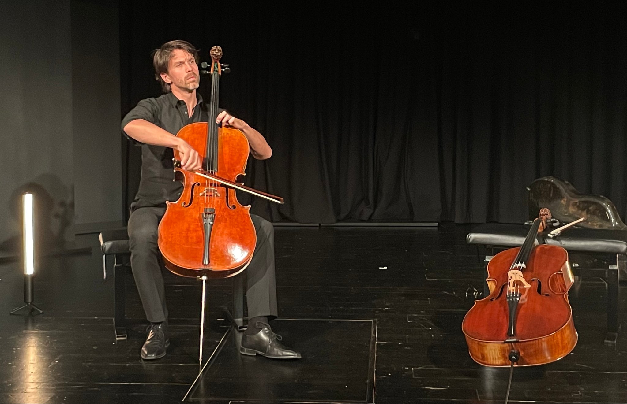 Matthias Bartolomey, Violoncello © privat