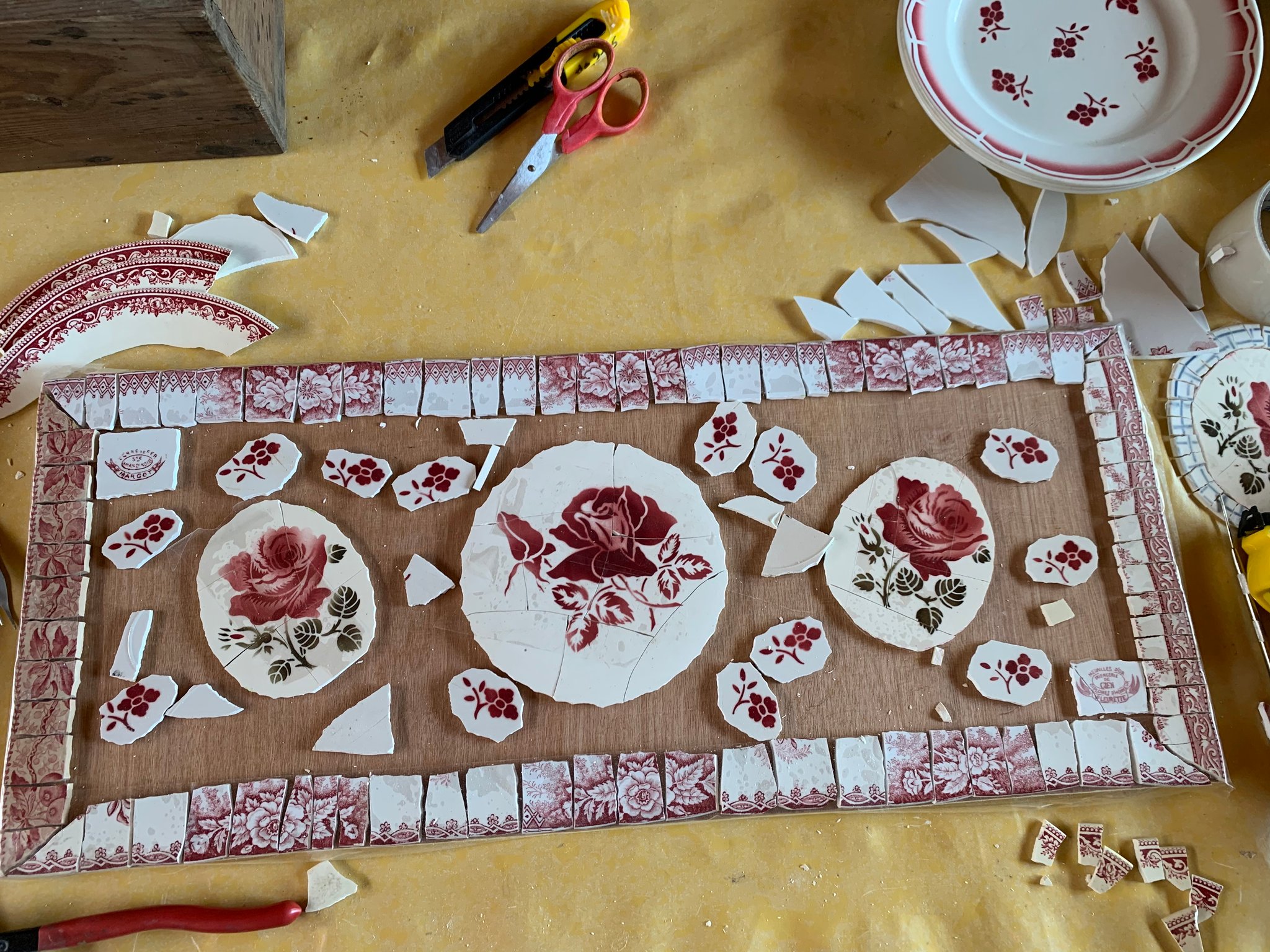 et le dessus de la coiffeuse