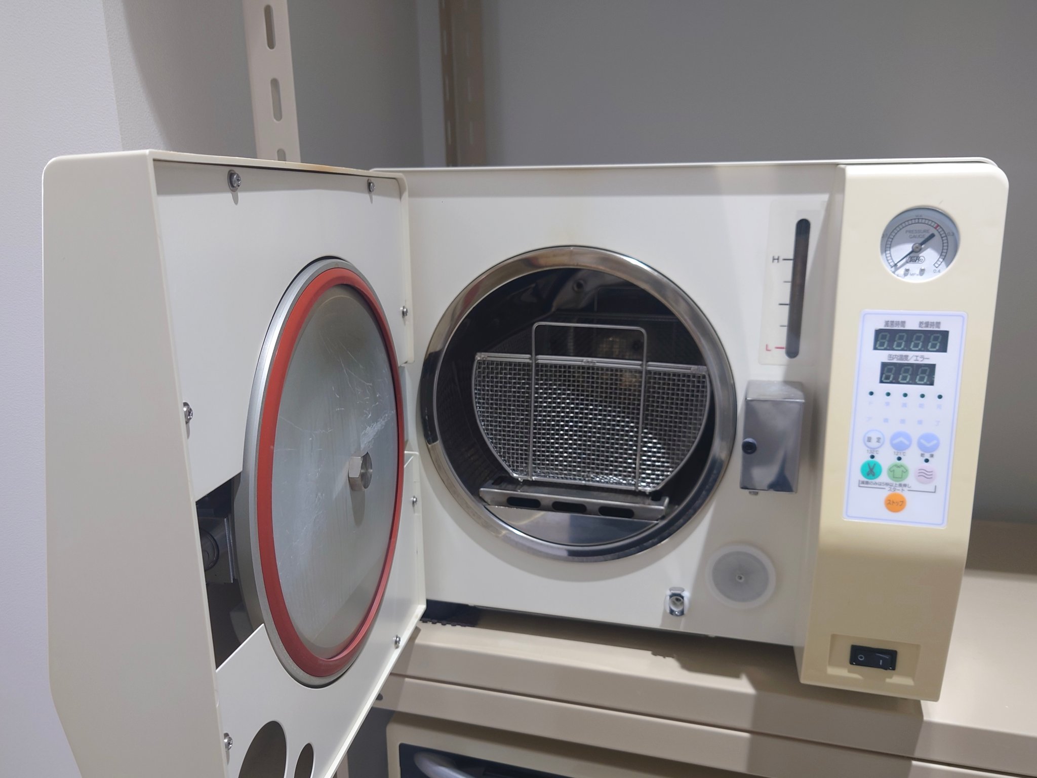 オートクレーブ －滅菌ー