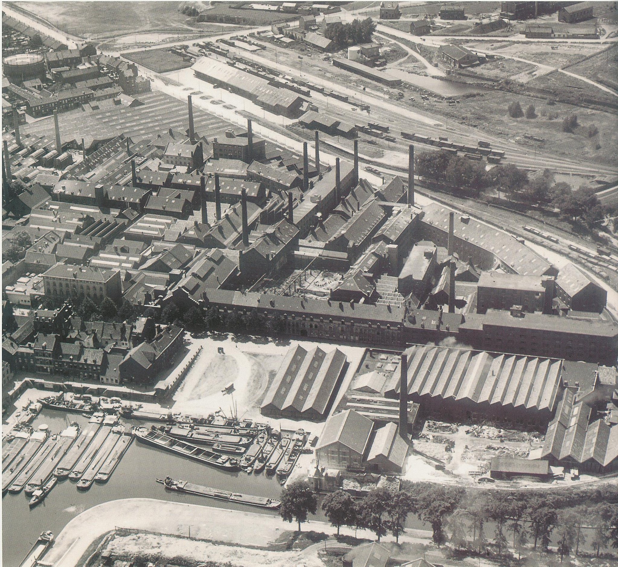 Luchtfoto van het Sphinxcomplex in 1927.
