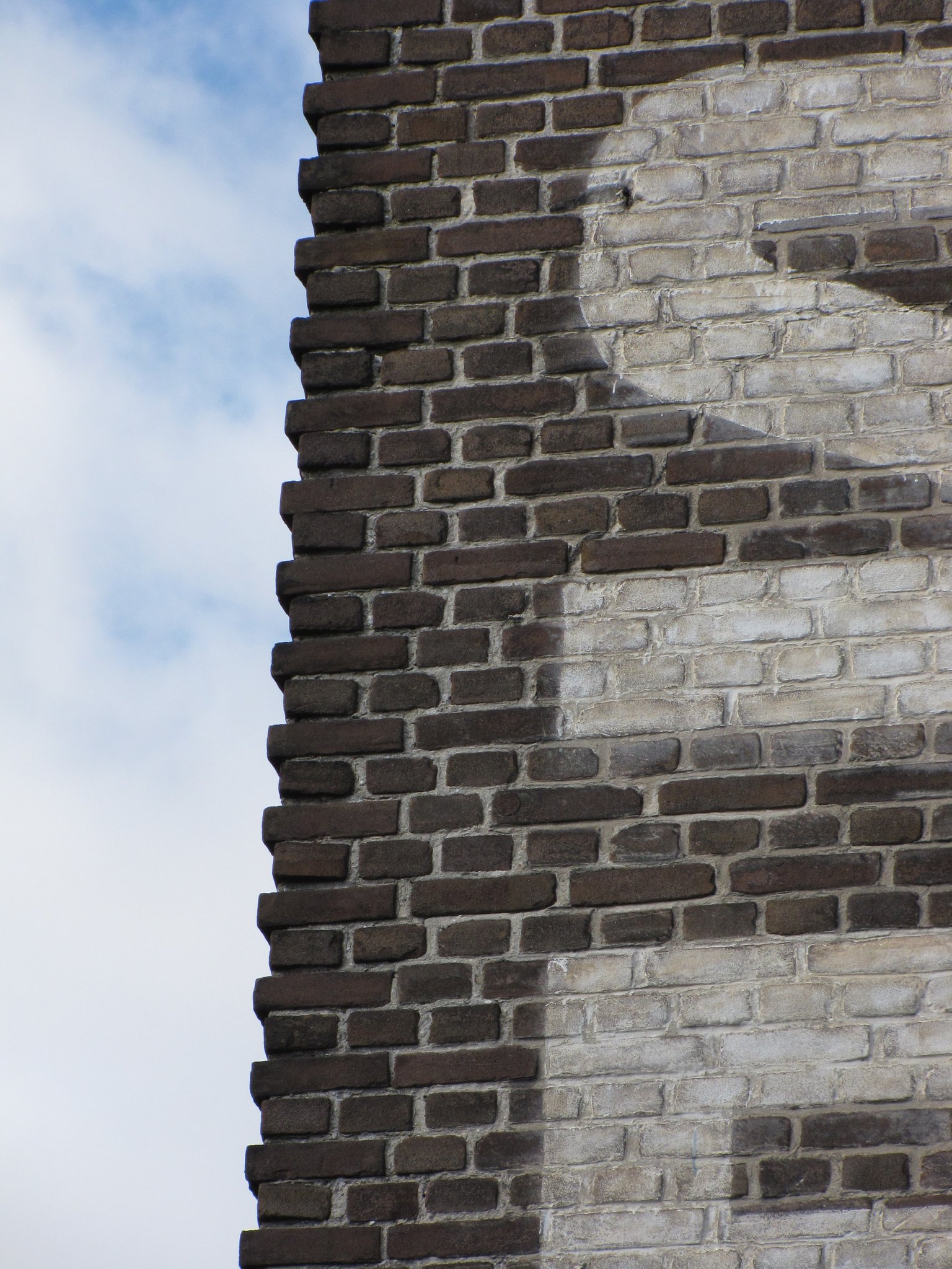 Detail hoekoplossing: overhoeks metselwerk