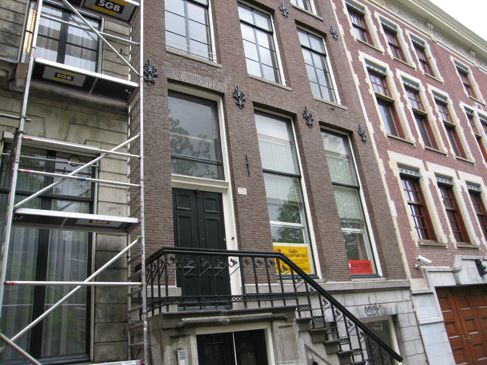 Detail van de gevel. 