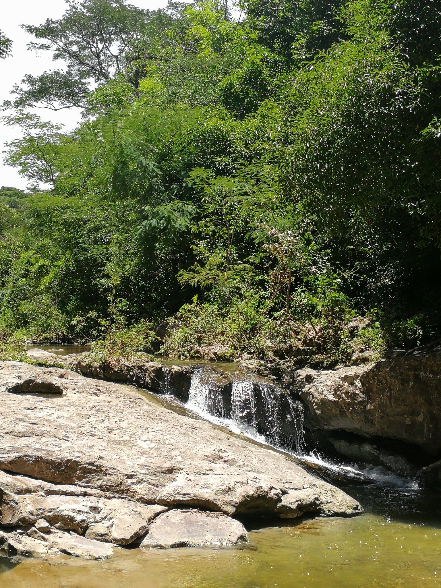Ein natürliches Jacuzzi an unserem Bach! :)