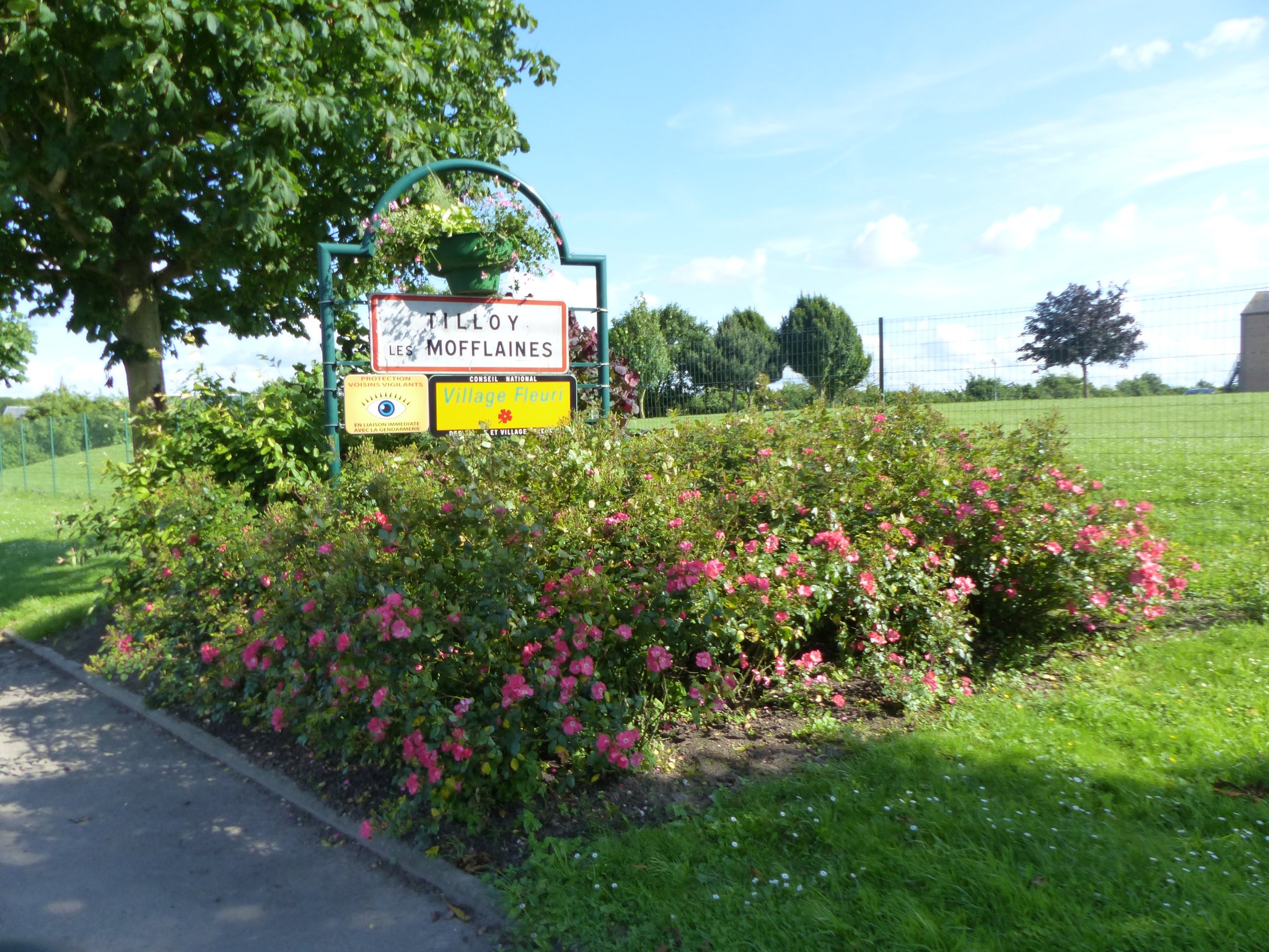 Tilloy-les-Mofflaines, entrée de ville