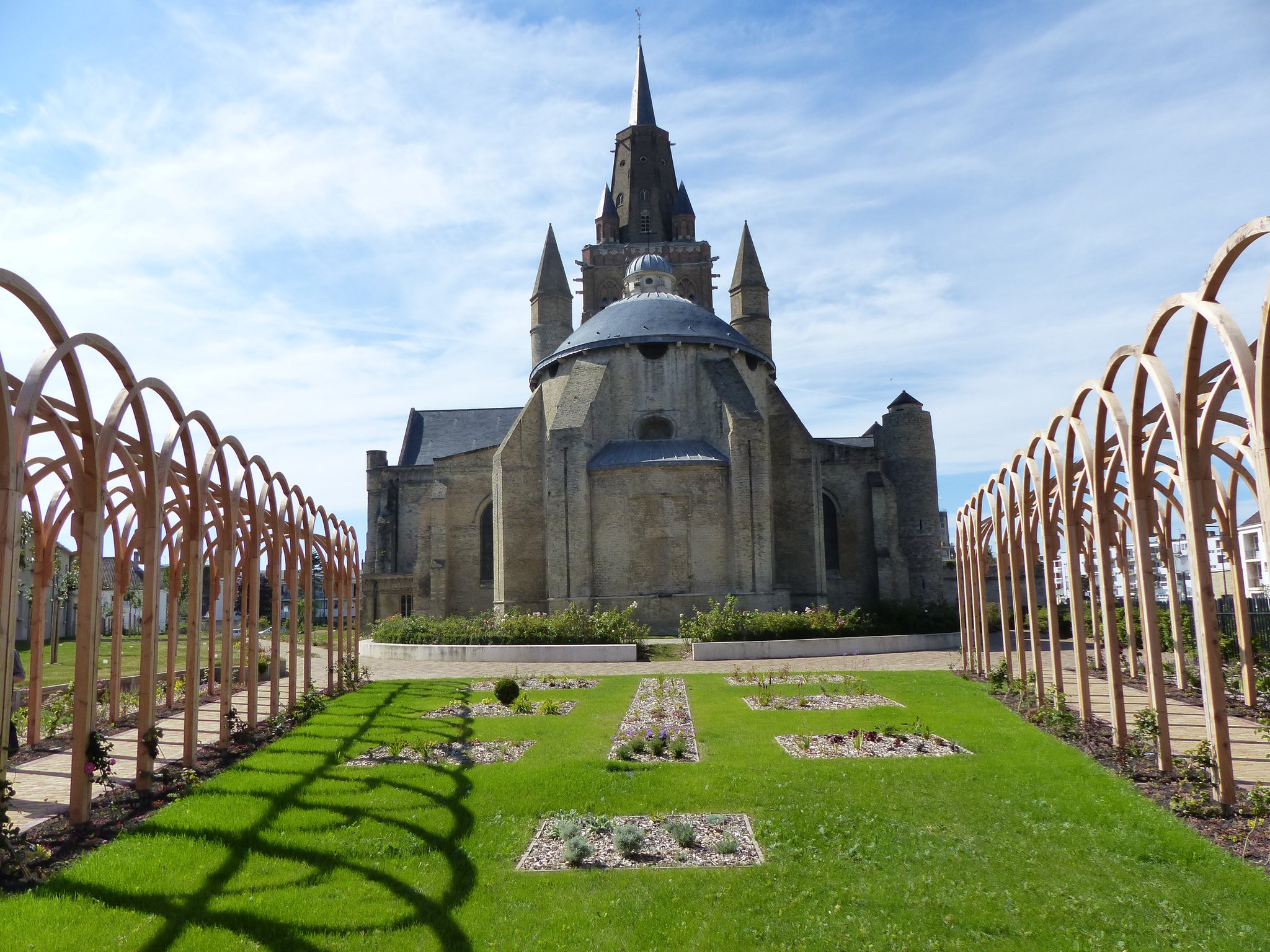 l'église Notre Dame et l'oeuvre paysagère