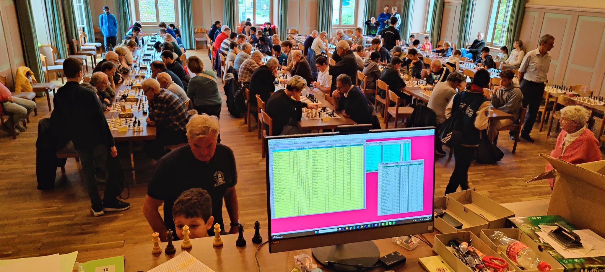 Die Turnierleitung sorgte für reibungslosen Ablauf.