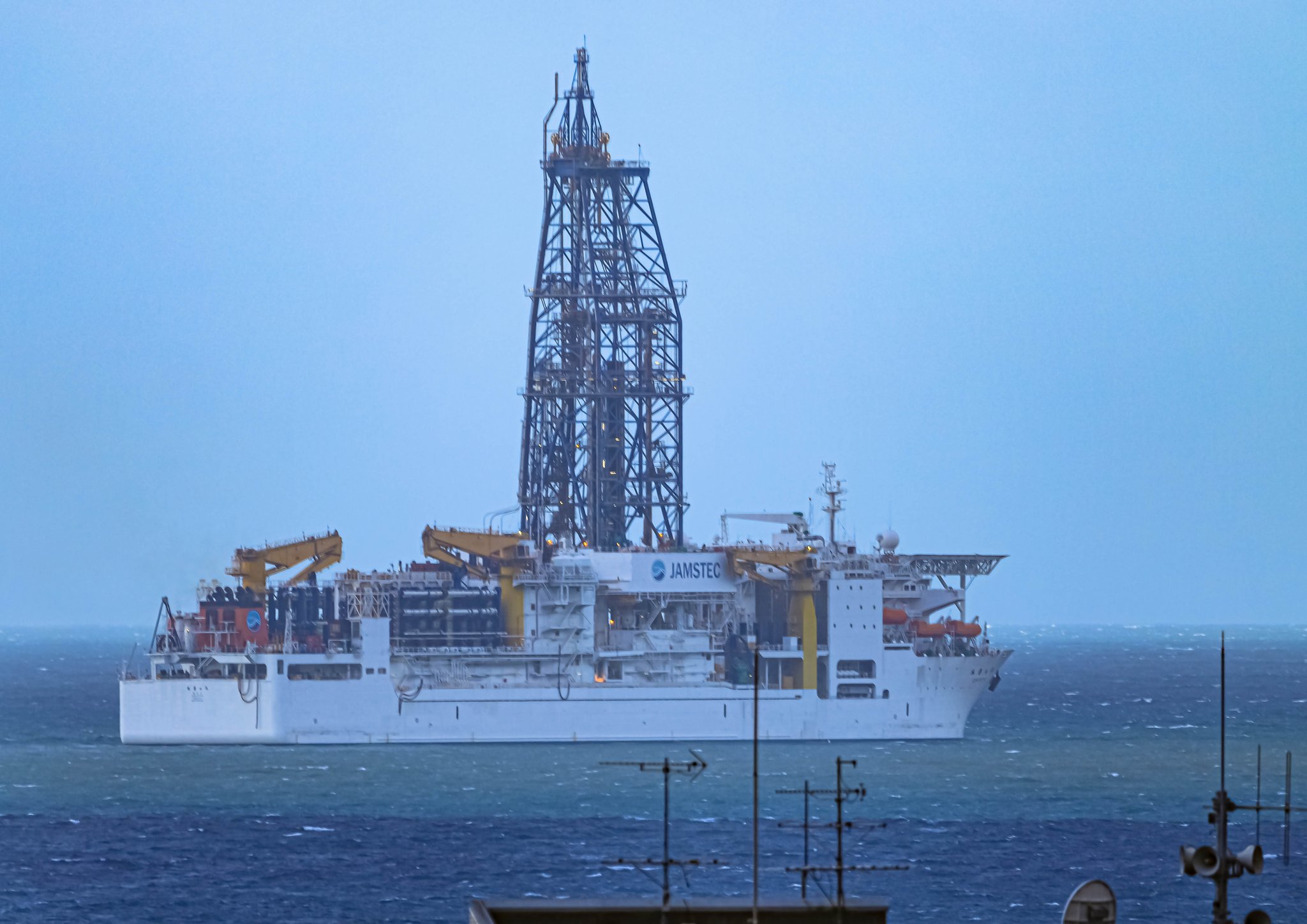 「ちきゅう」＠清水港