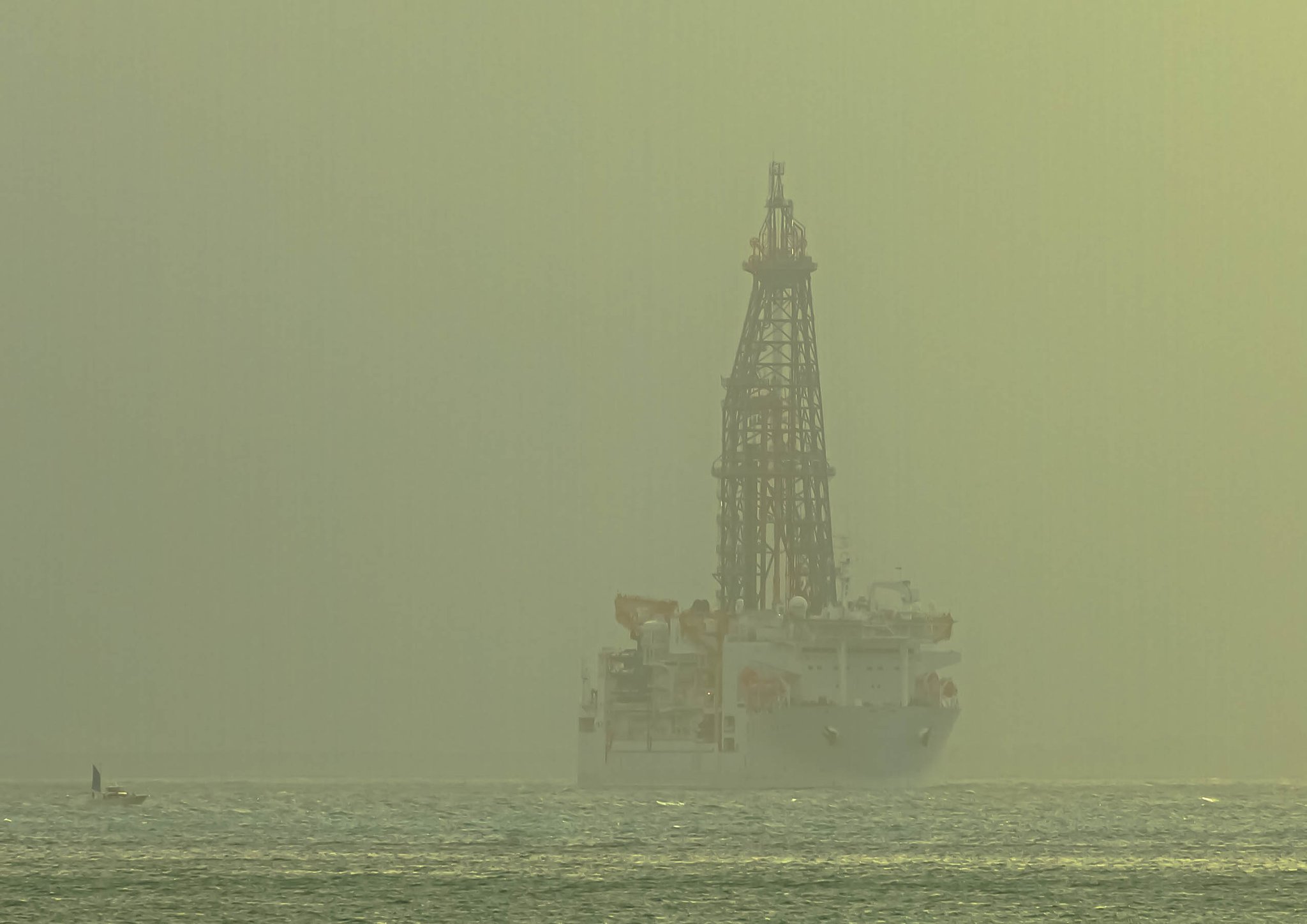 朝もやの「ちきゅう」