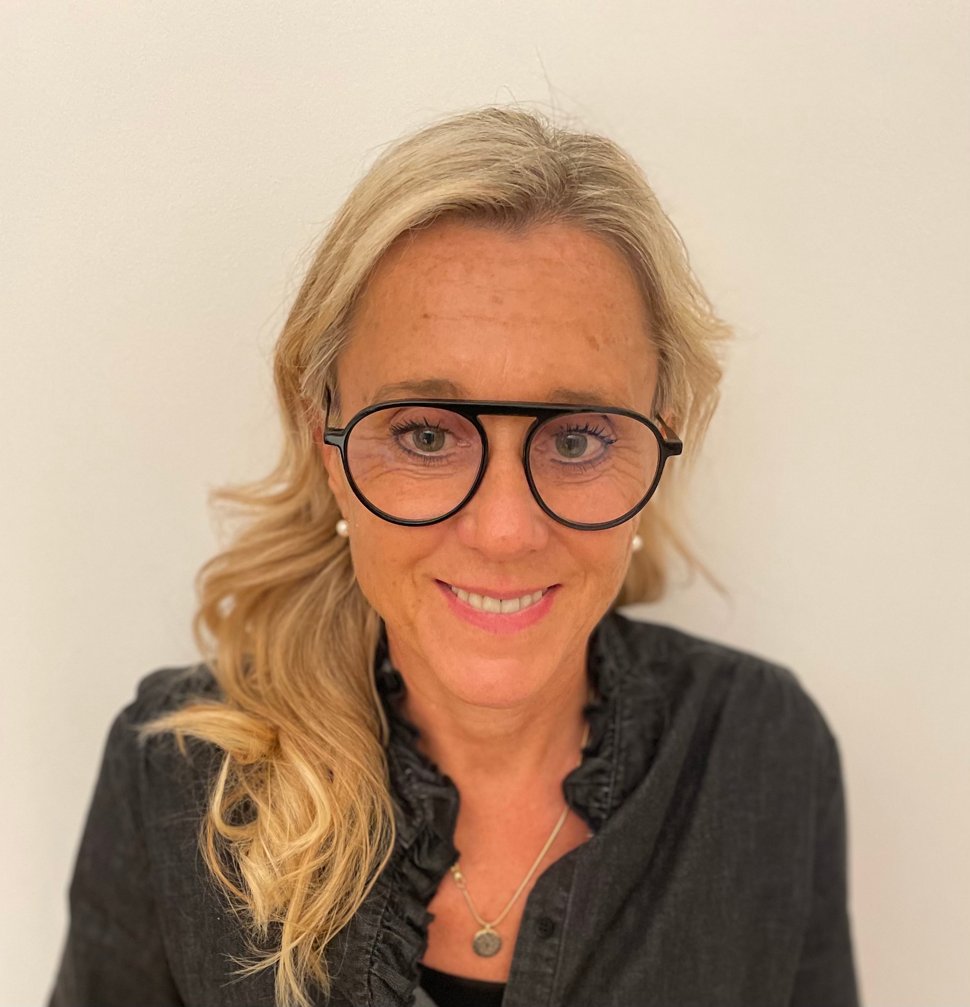 Staatl. gepr. Betriebswirtin, Buchhaltung, IT und Werbung 