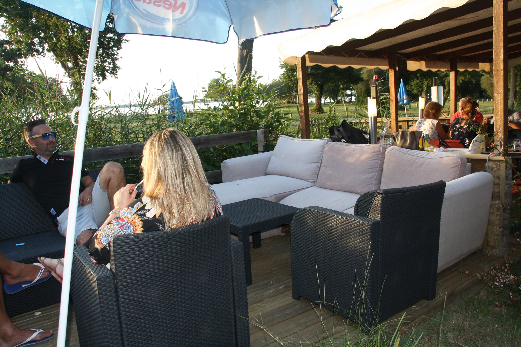 terrasse la Paillote face au lac