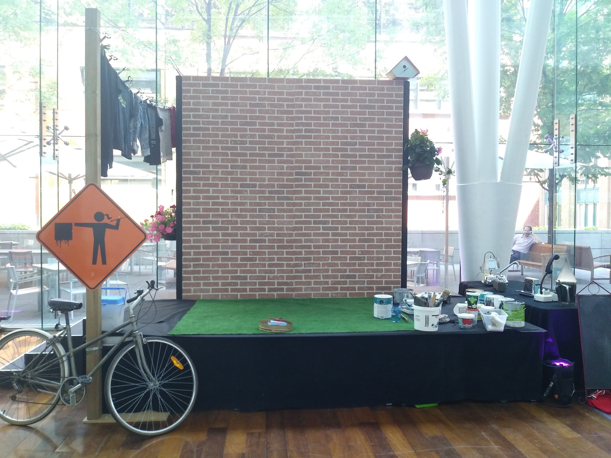 Installation avant la création de l'oeuvre