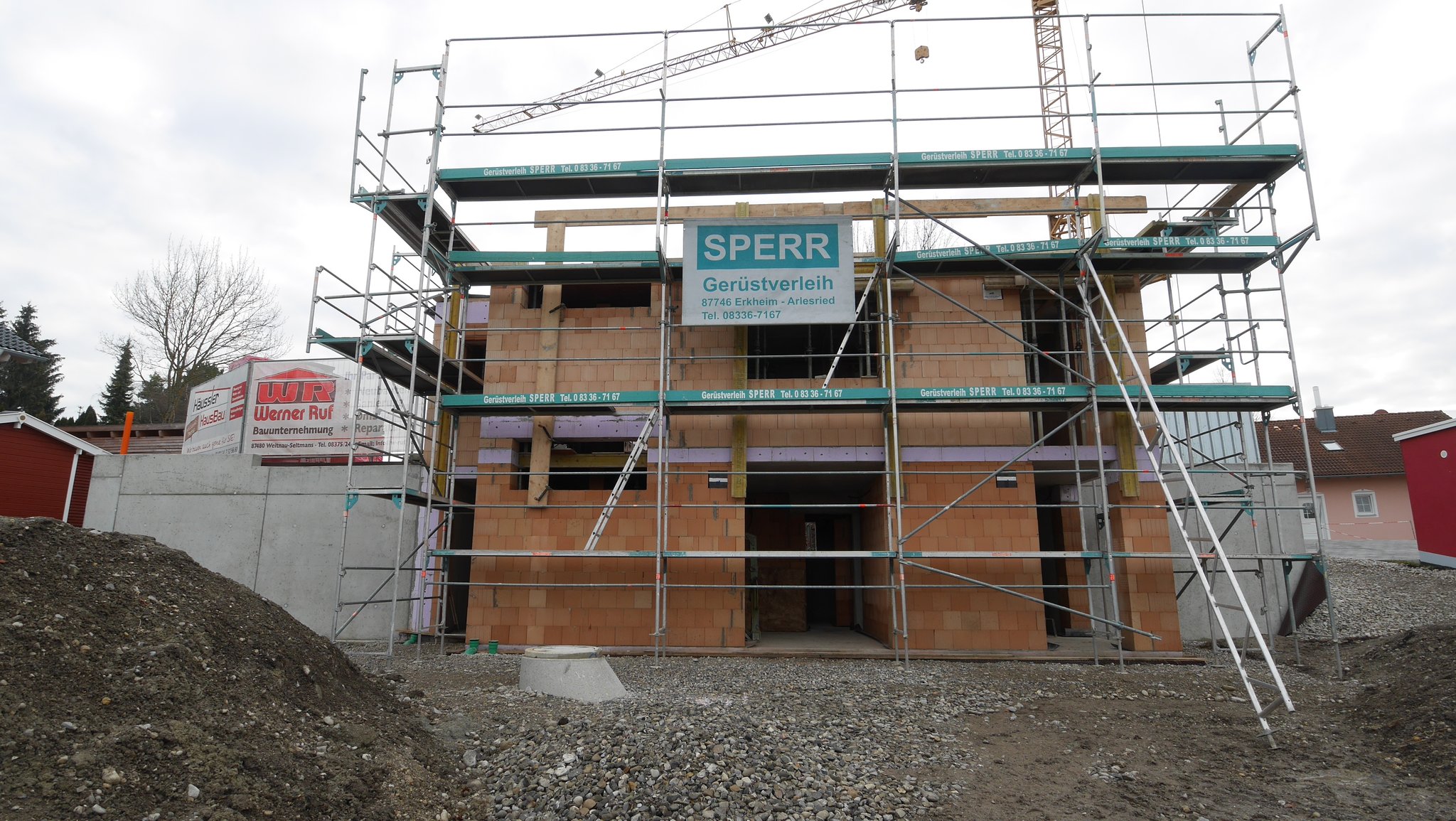 BV: Lauben Schlüsselfertiges EFH mit Garage und Stützwände inkl. Bodenaustausch