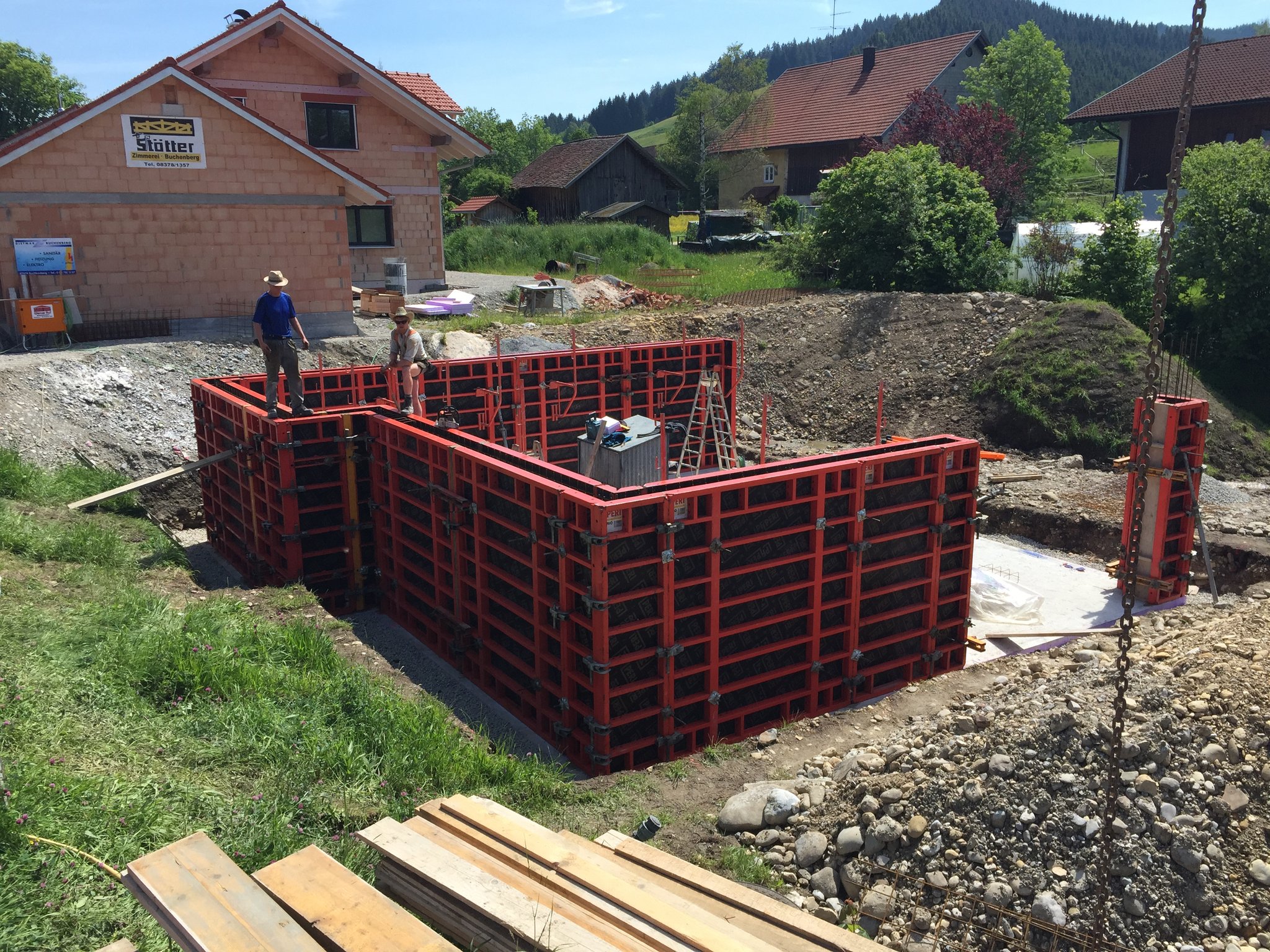 BV: Wengen Schlüsselfertiges EFH mit Doppelgarage