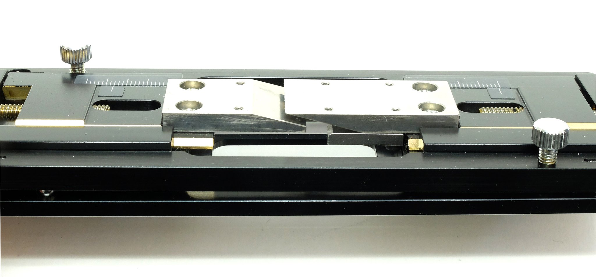 MicroVice mini with 15° SliceIR Clamps