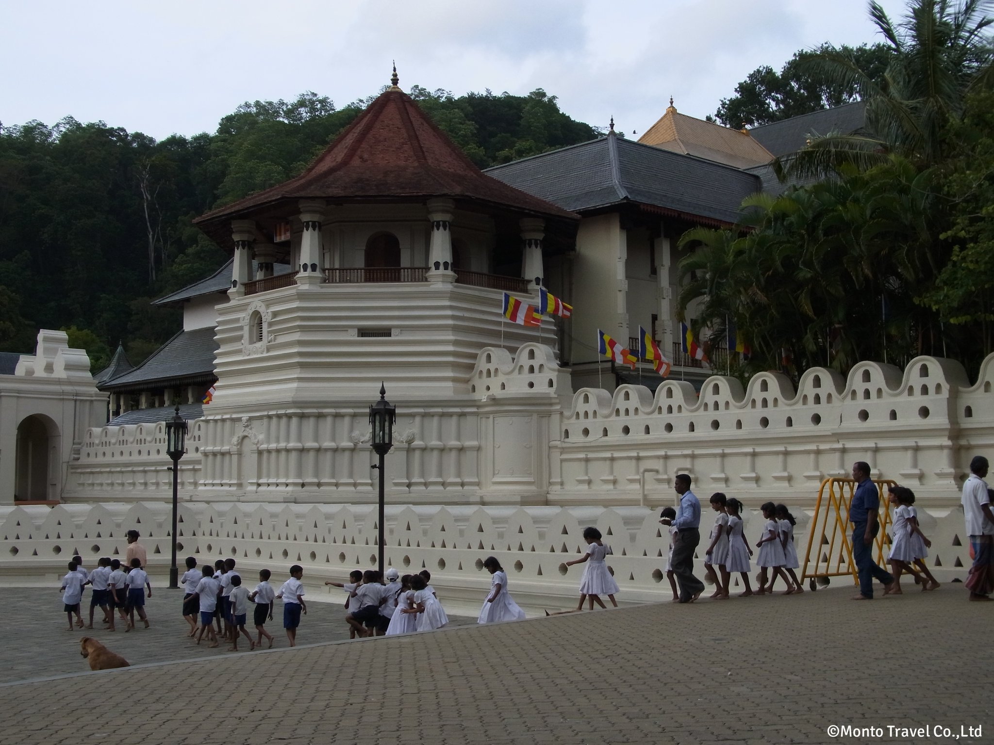 仏歯寺（キャンディ）