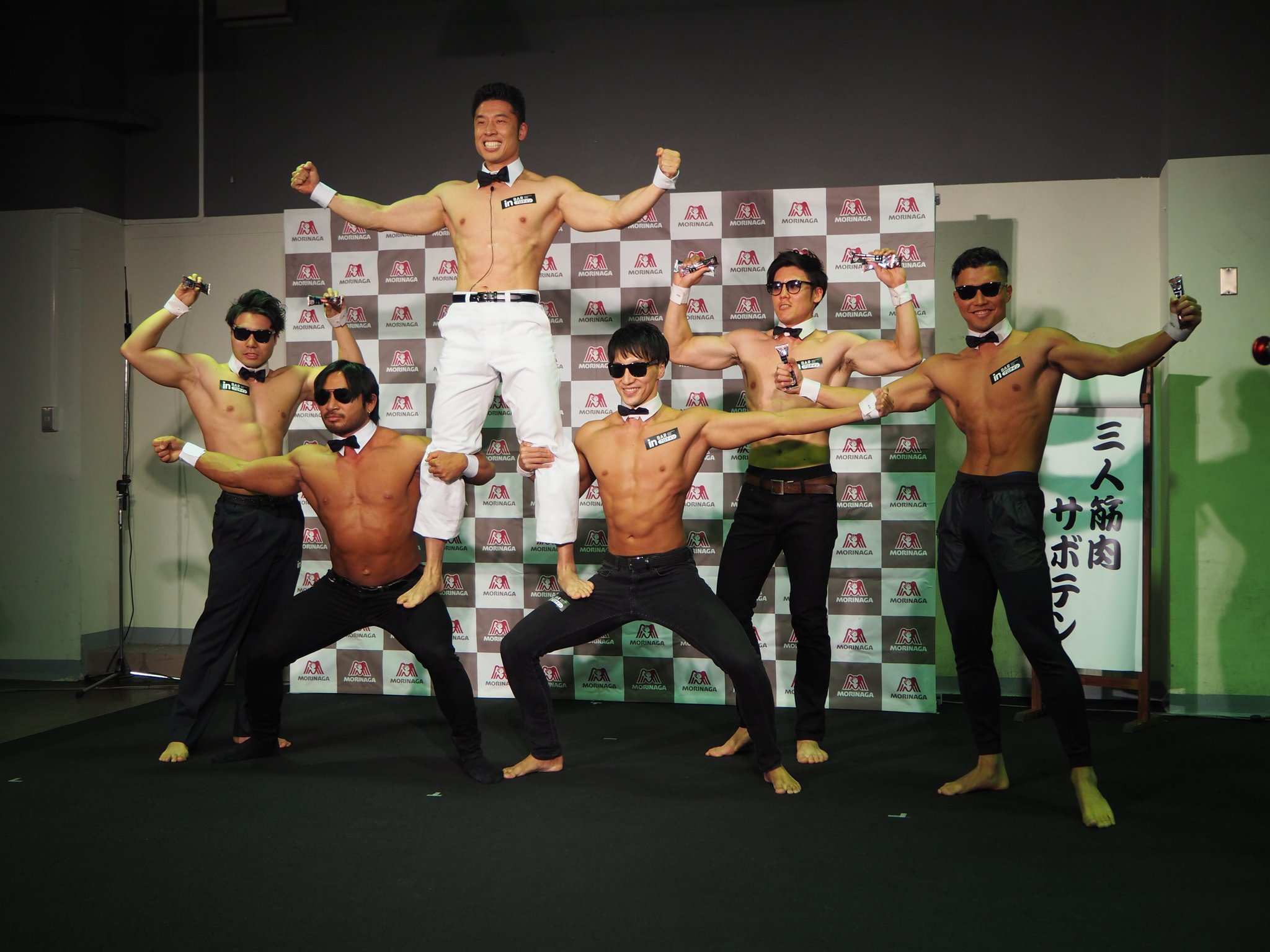 3人筋肉サボテン