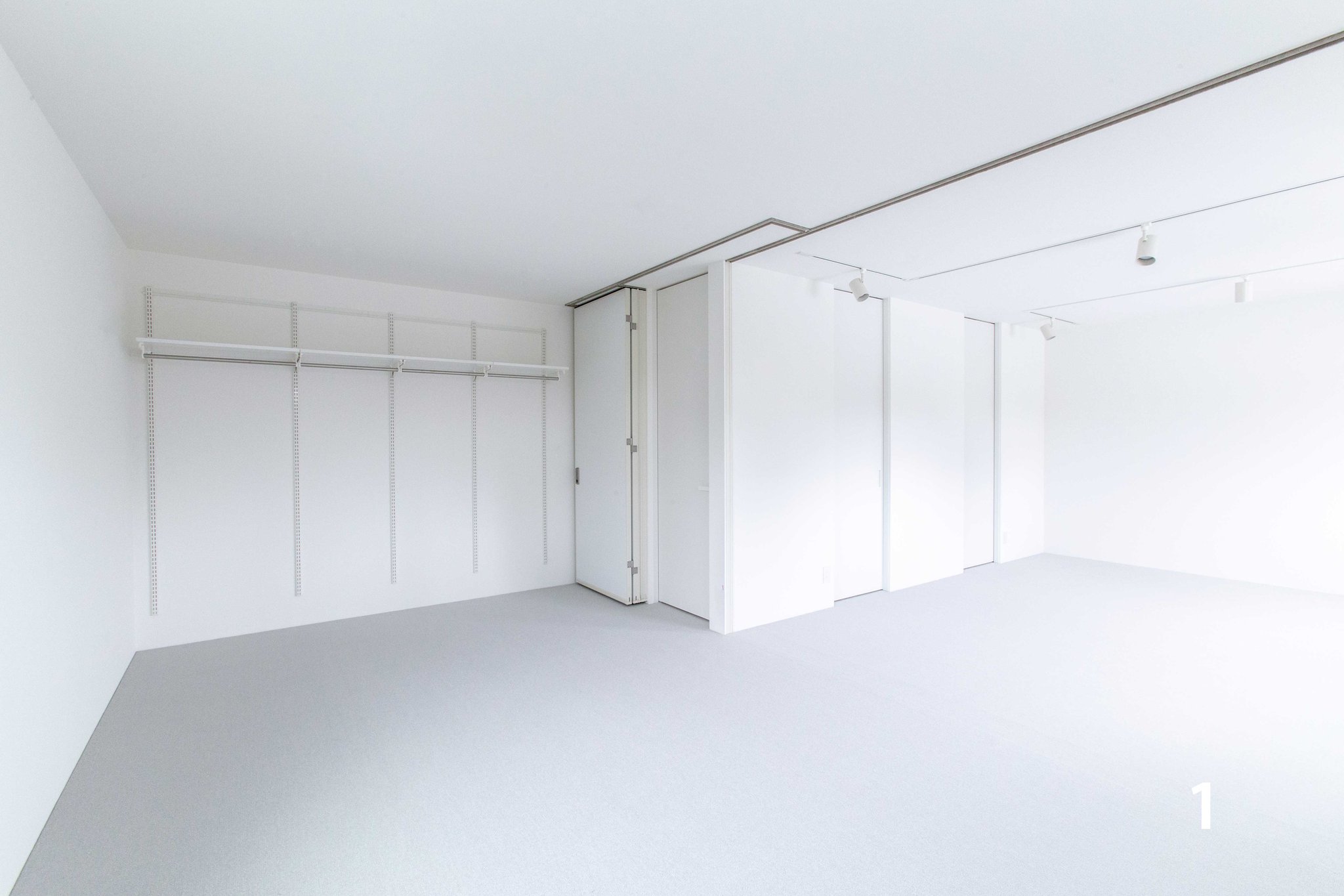 HACOオリジナルアイテム　simple move partition　case2　イメージ２