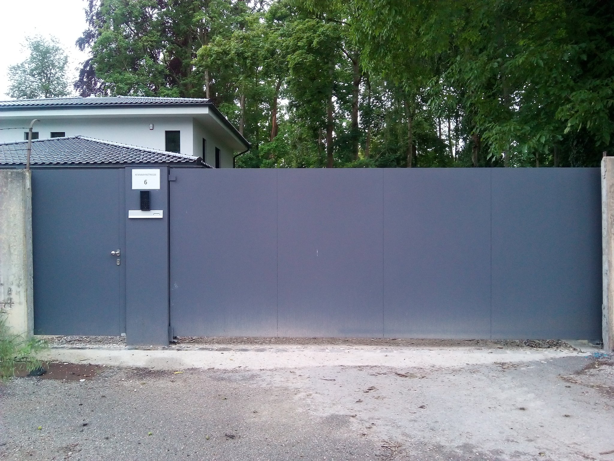 Blech flächenbündig