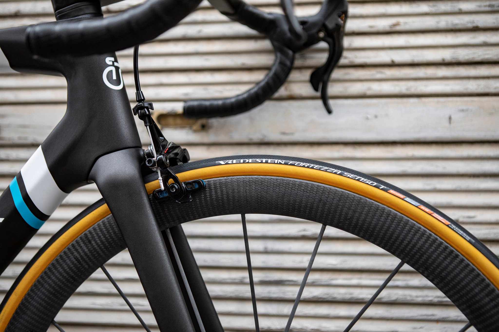 ALM Eddy Merckx - Team Bike Detail