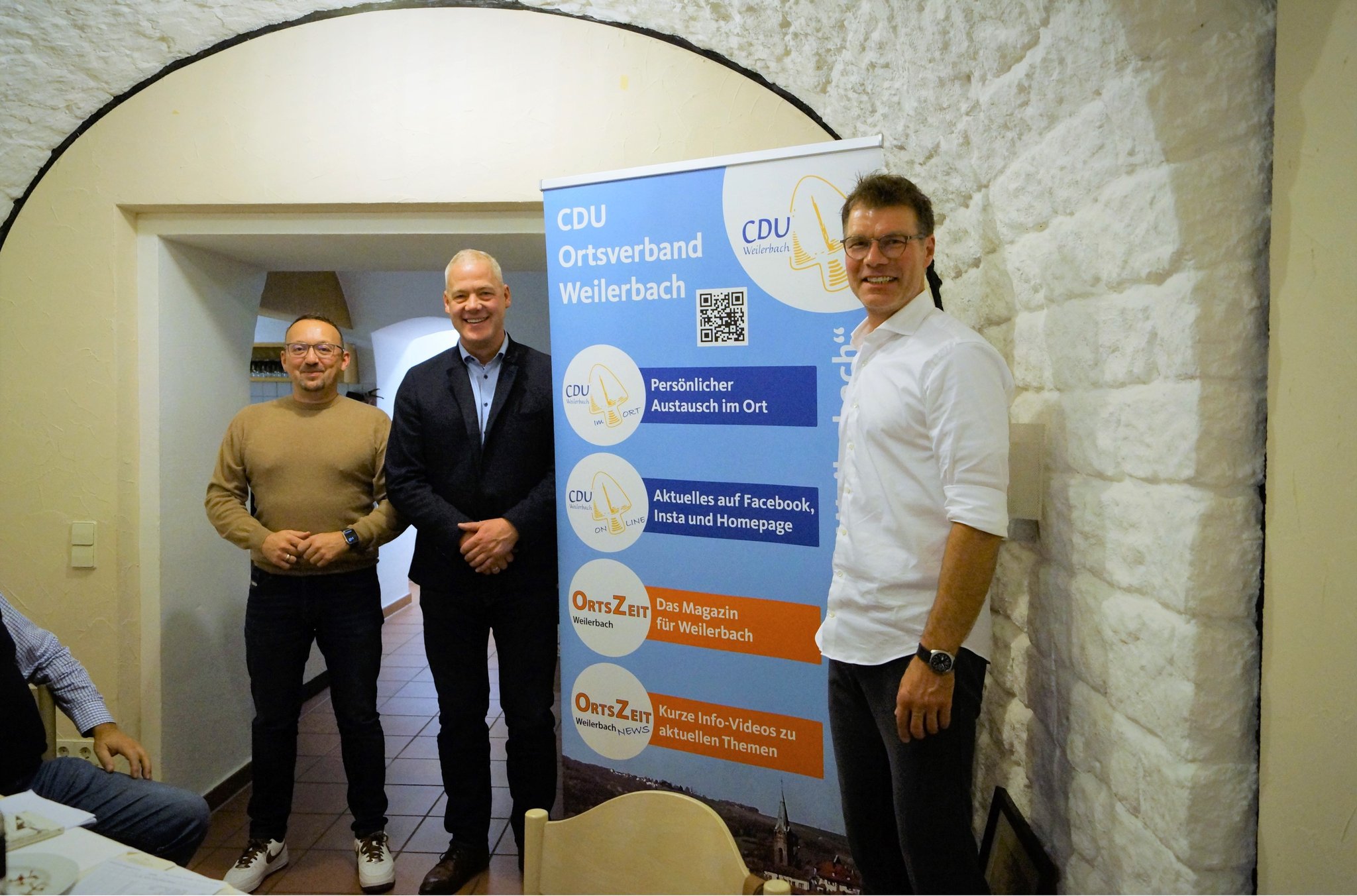 CDU-Vorstand zusammen mit Ralf Hechler (2.v.l.) auf 75-Jahrfeier des Ortsverbands