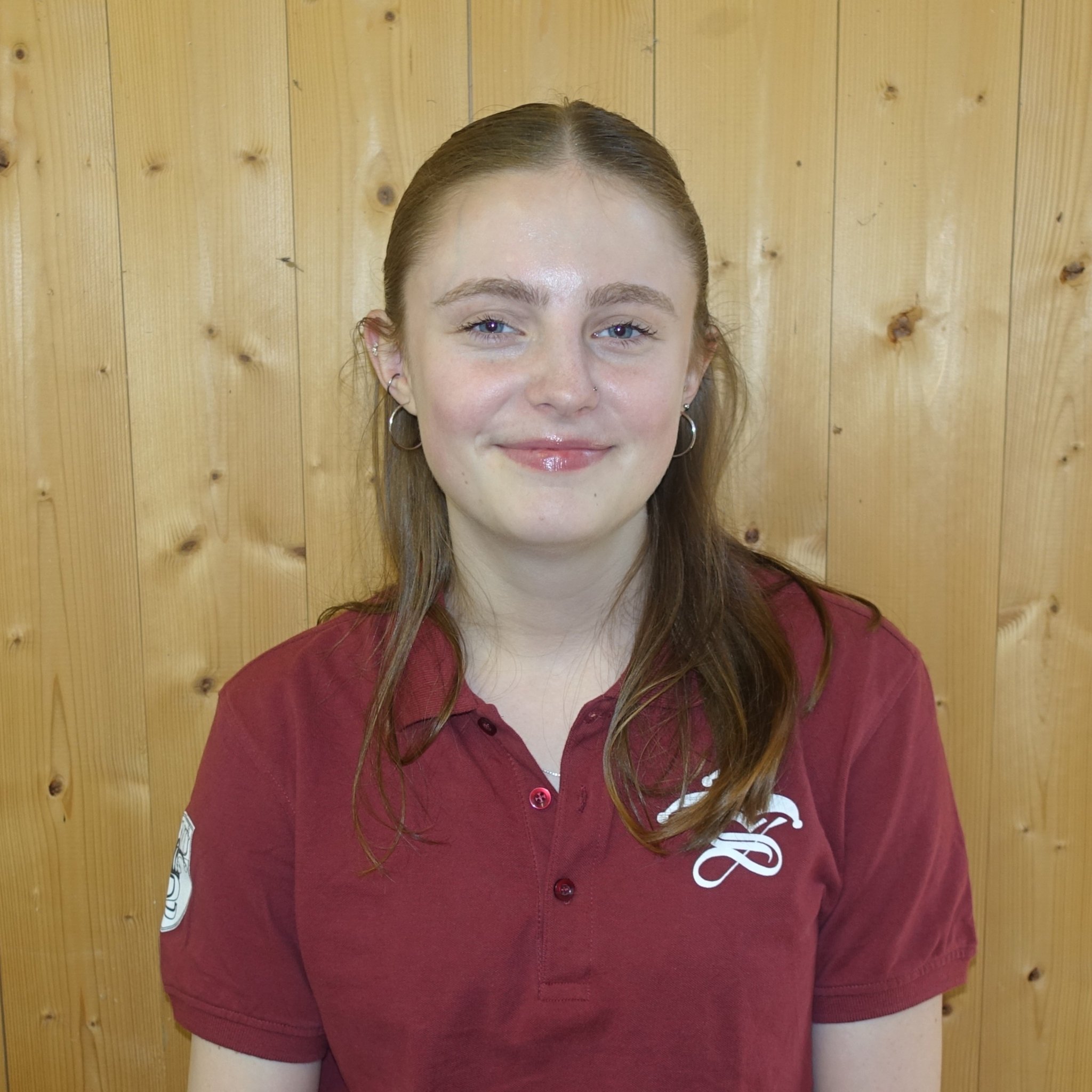 Adrienne Burch, Aktuarin