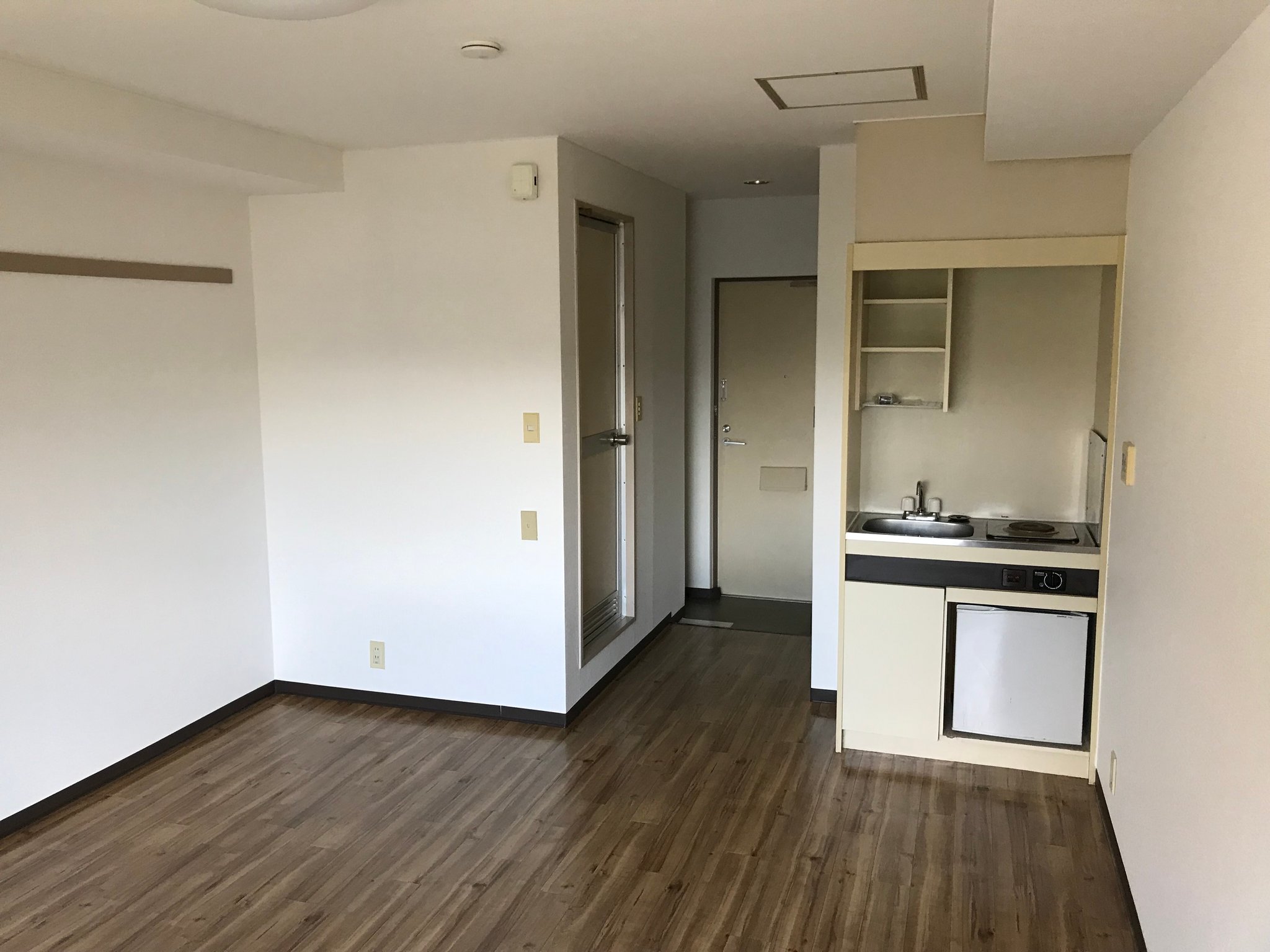 施工前　部屋全体