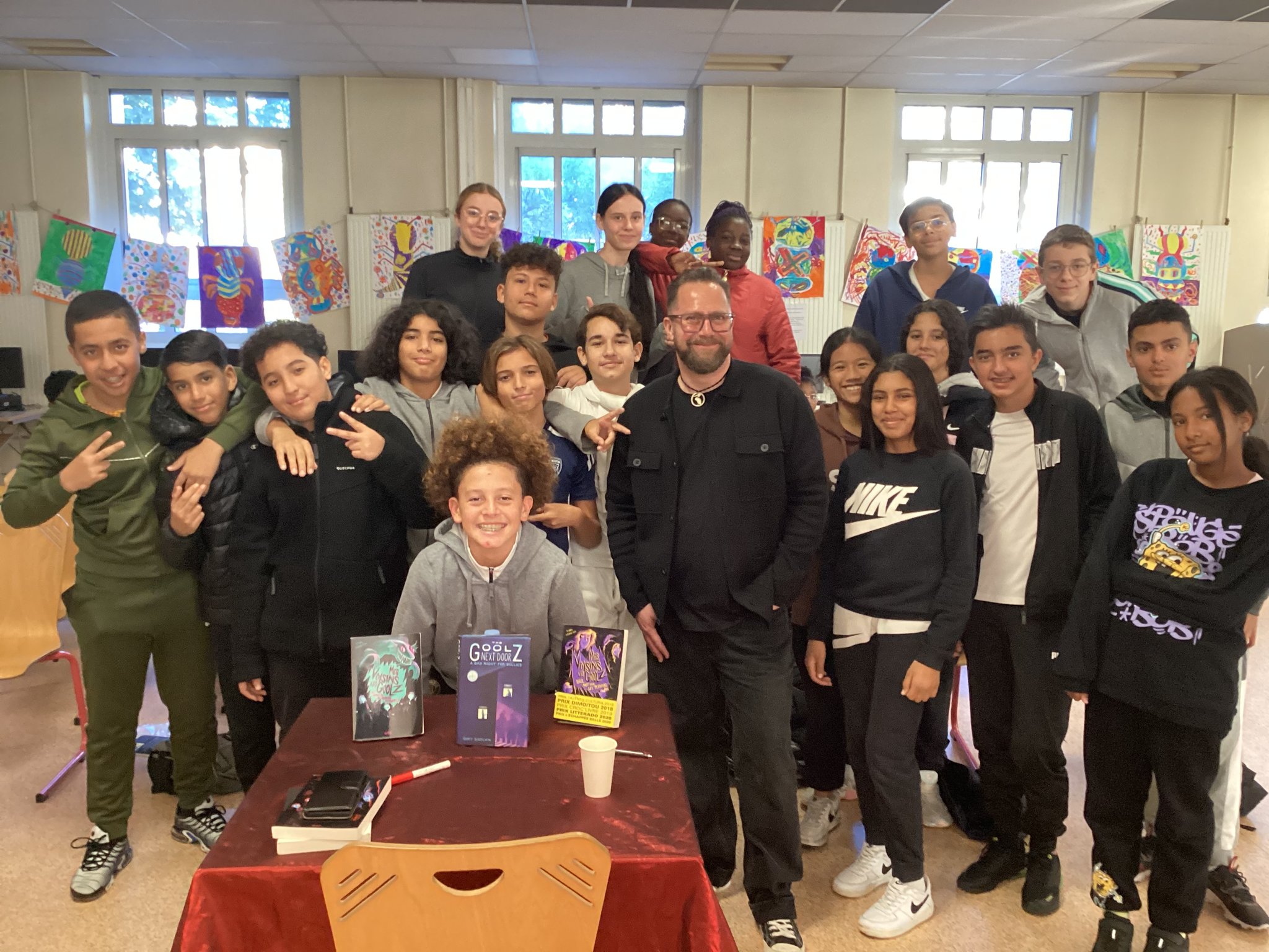 La classe de 4è4 avec Gary Ghislain