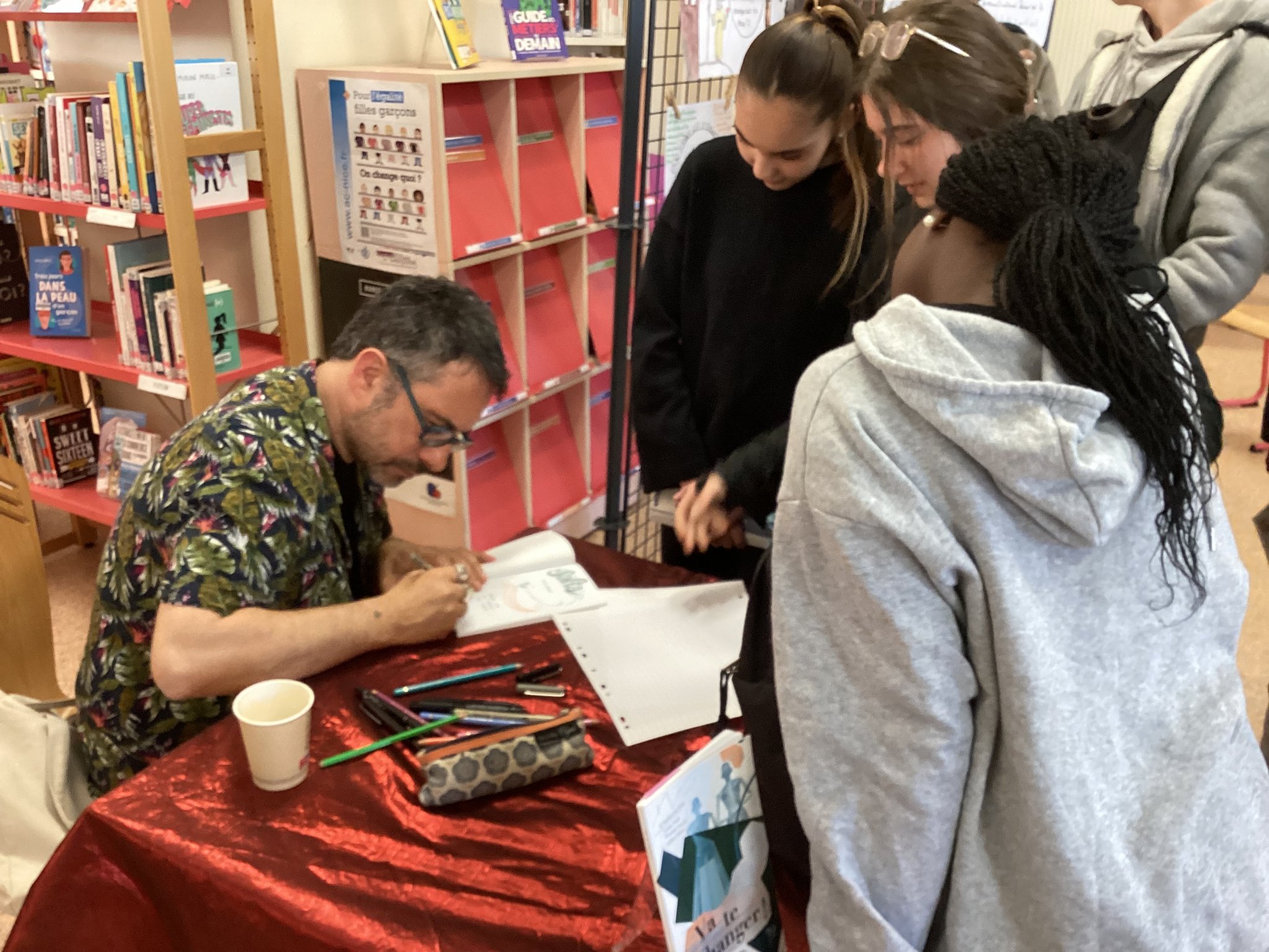 Séance de dédicaces de Thomas Scotto